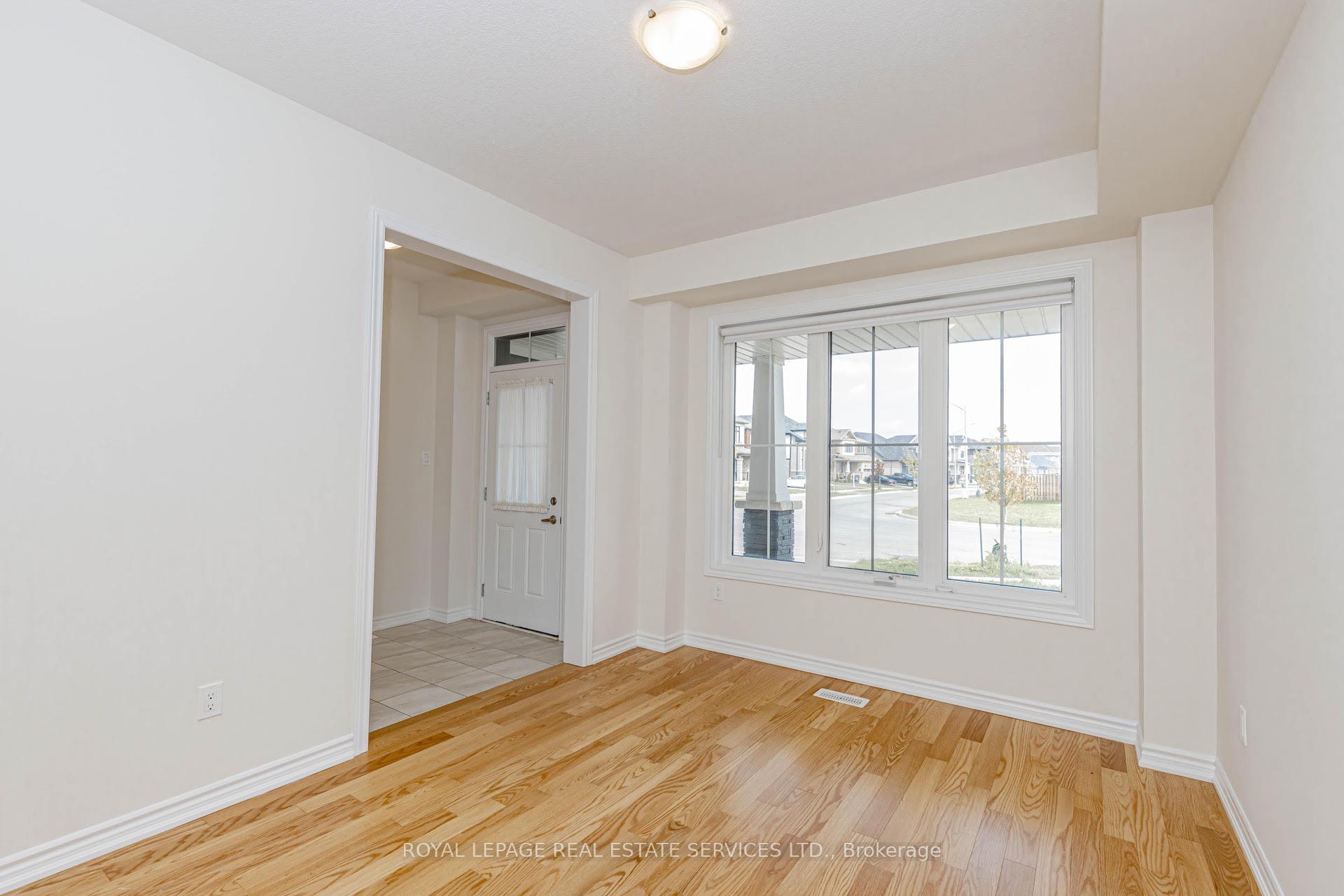 Photo 4 of 96 Explorer Way W, Thorold, Rolling Meadows — HOMEH