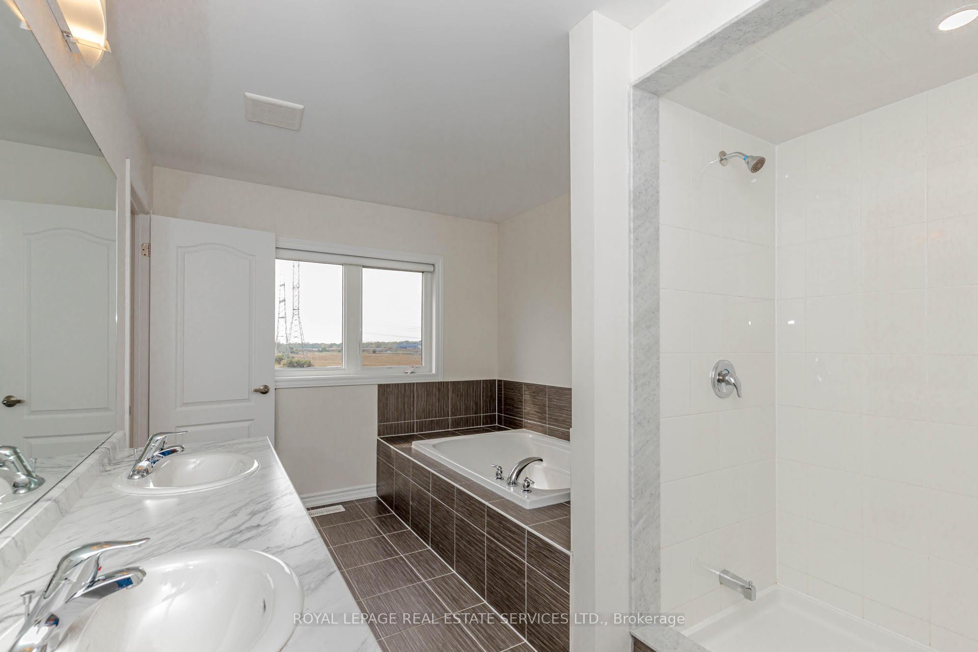 Photo 23 of 96 Explorer Way W, Thorold, Rolling Meadows — HOMEH