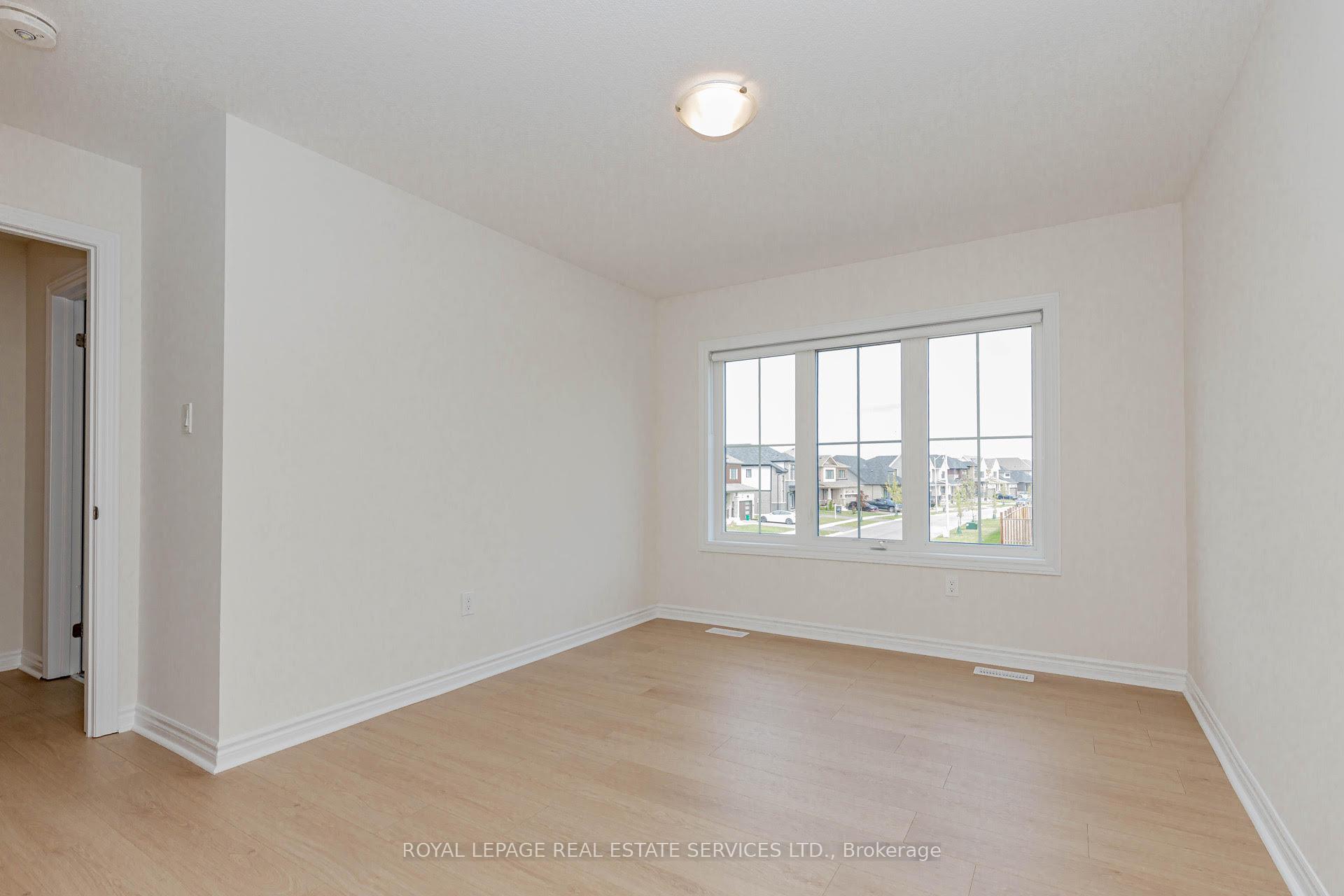 Photo 31 of 96 Explorer Way W, Thorold, Rolling Meadows — HOMEH
