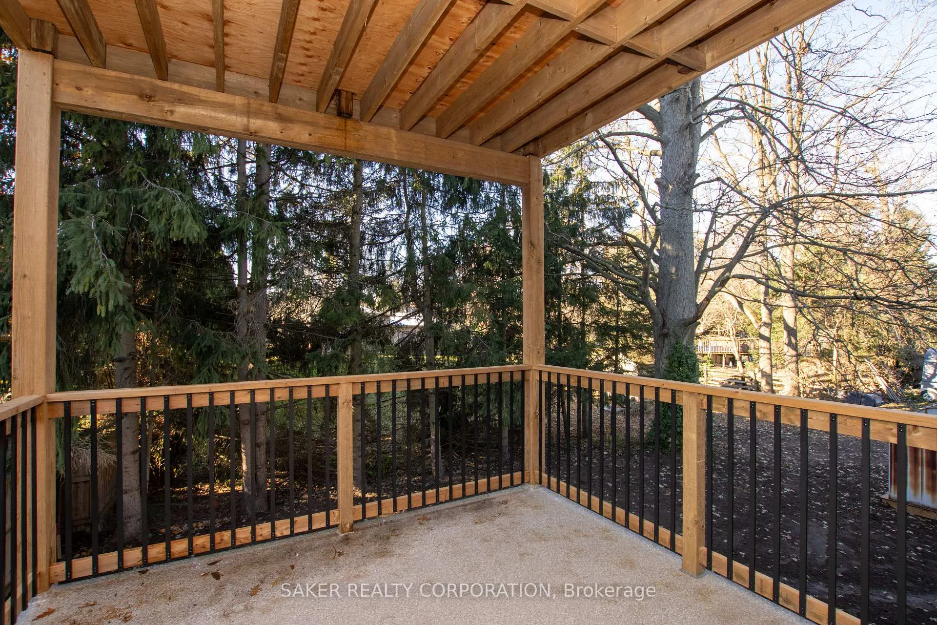 Photo 7 of 22399 Adelaide Road, Strathroy-Caradoc, Mount Brydges — HOMEH