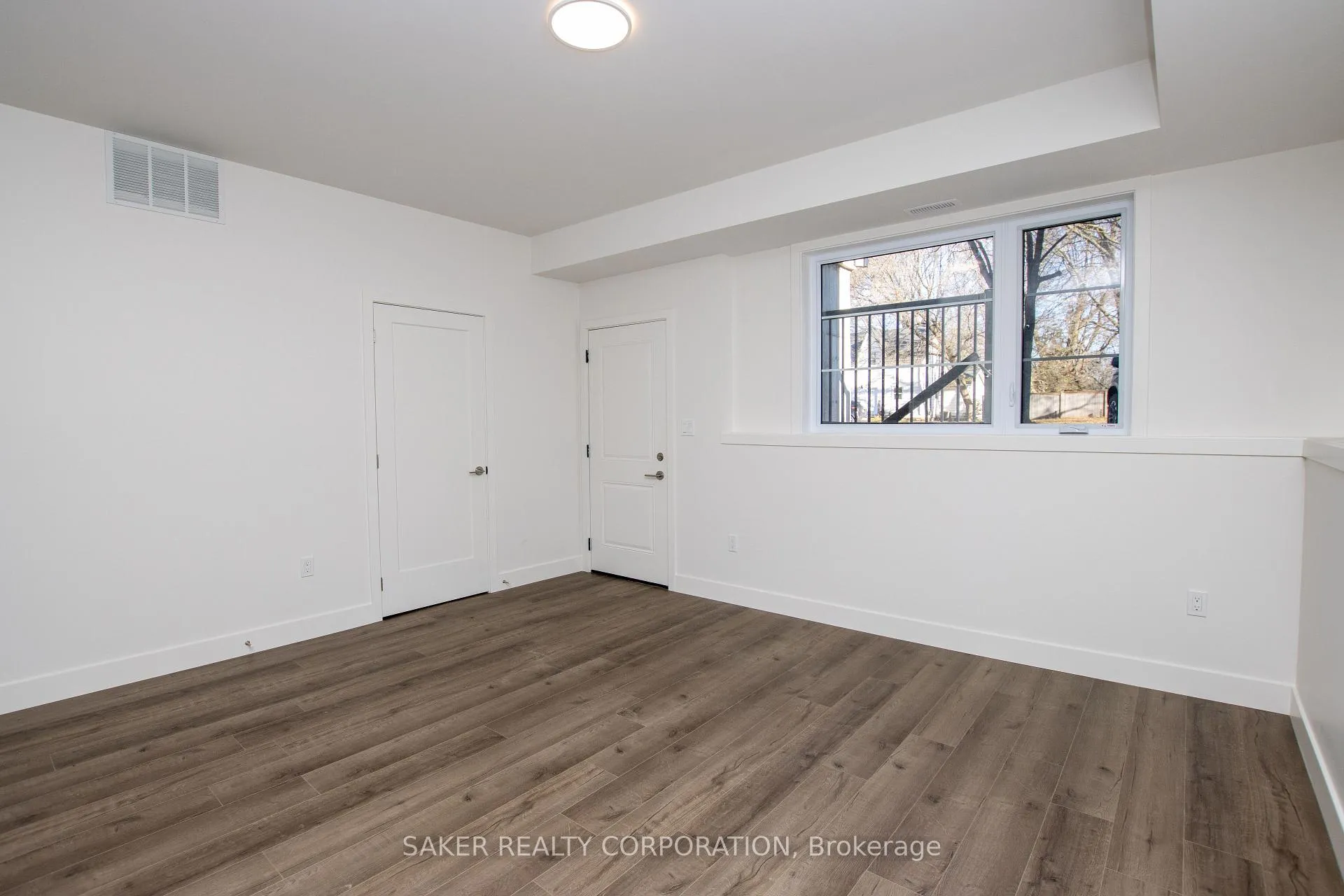 Photo 10 of 22399 Adelaide Road, Strathroy-Caradoc, Mount Brydges — HOMEH