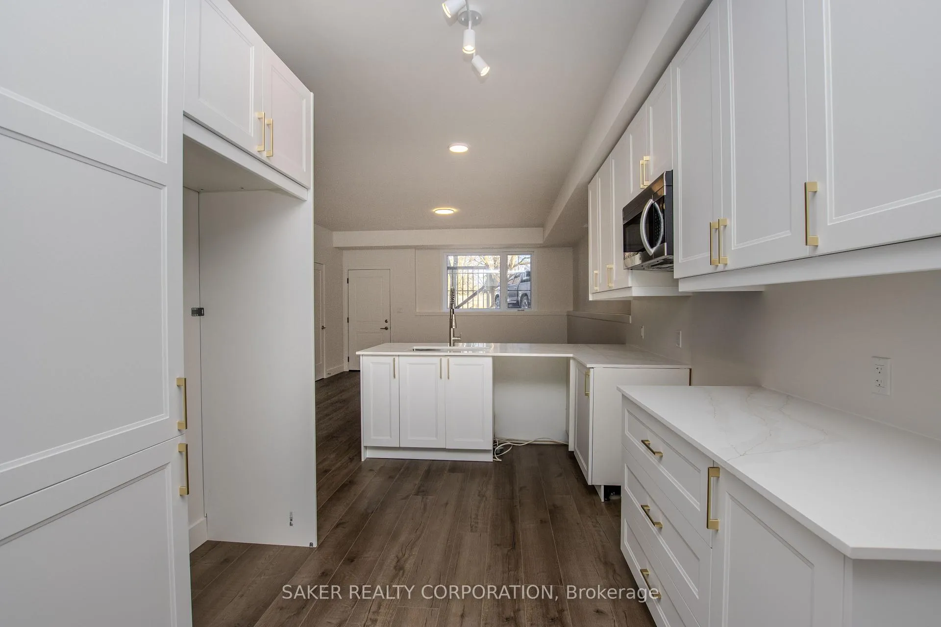 Photo 14 of 22399 Adelaide Road, Strathroy-Caradoc, Mount Brydges — HOMEH