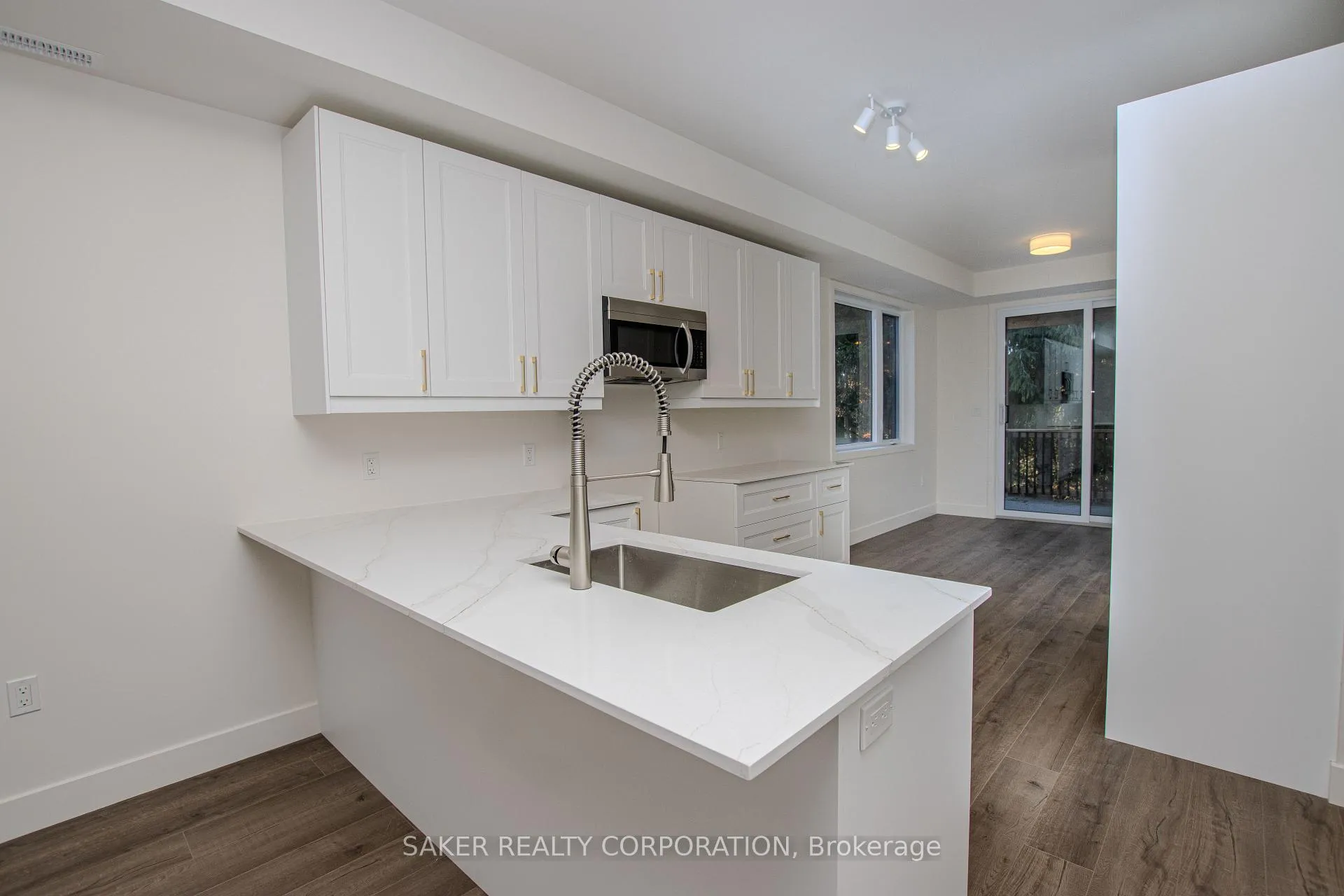 Photo 22 of 22399 Adelaide Road, Strathroy-Caradoc, Mount Brydges — HOMEH