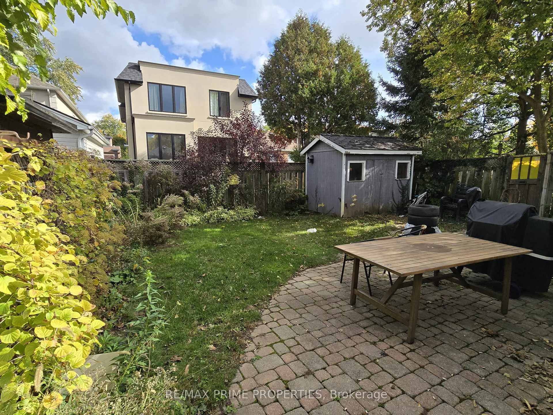 Photo 9 of 37 Marilyn Crescent, Toronto, O'Connor-Parkview — HOMEH