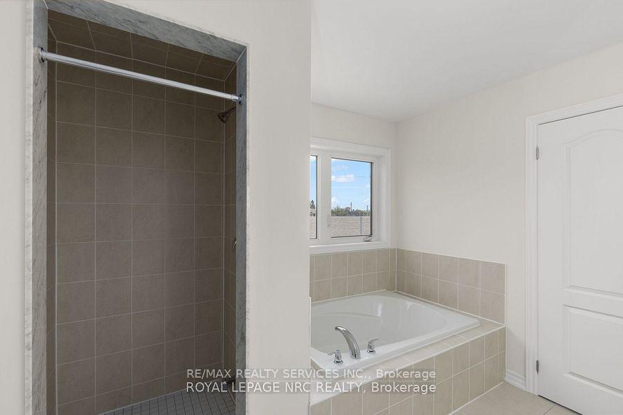 Photo 13 of 106 Palace Street, Thorold, Thorold Downtown — HOMEH