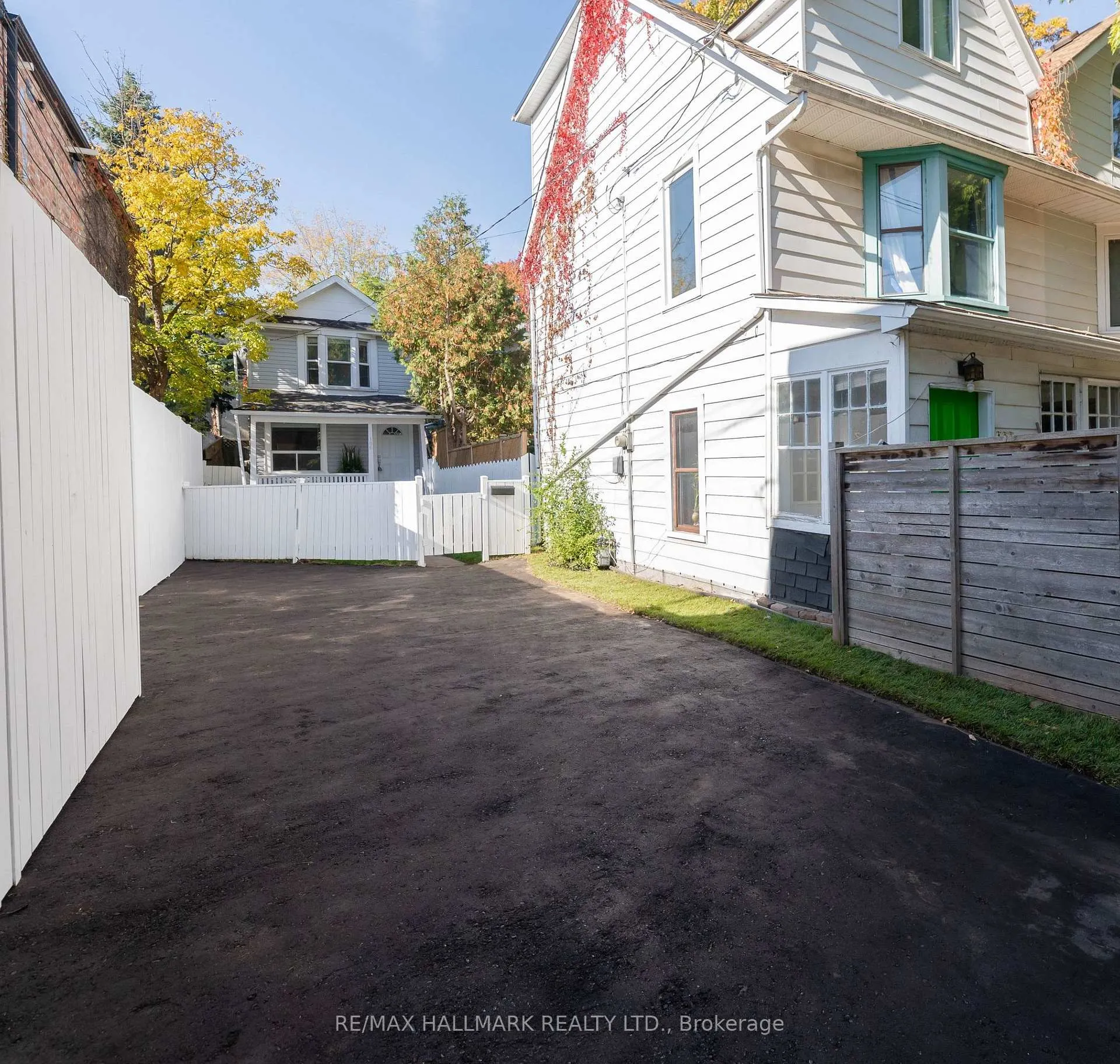 Front of 106 Willow Avenue