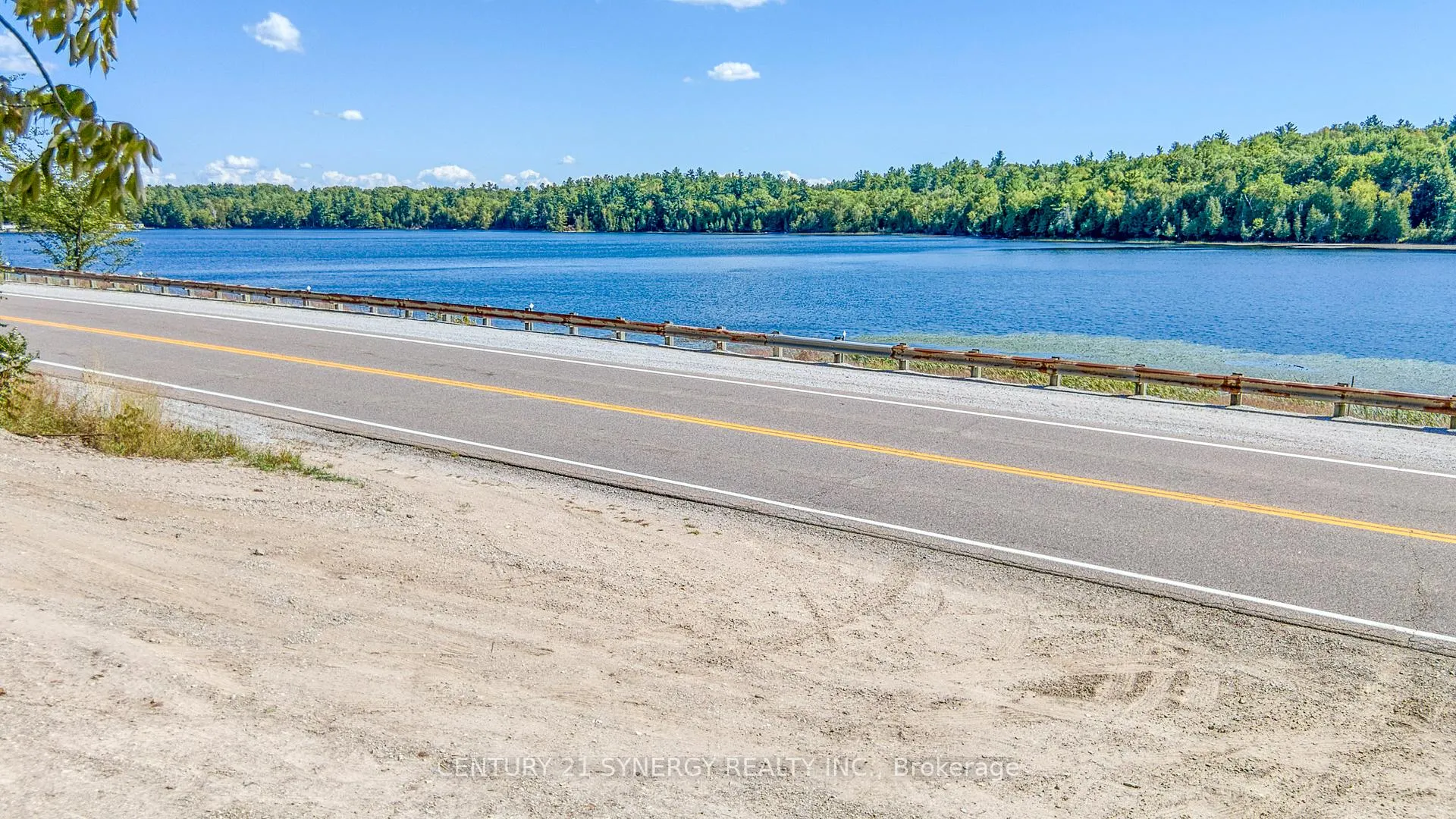Photo 10 of 21518 highway 7, Tay Valley, Bathurst/Burgess & Sherbrooke (South Sherbrooke) Twp — HOMEH