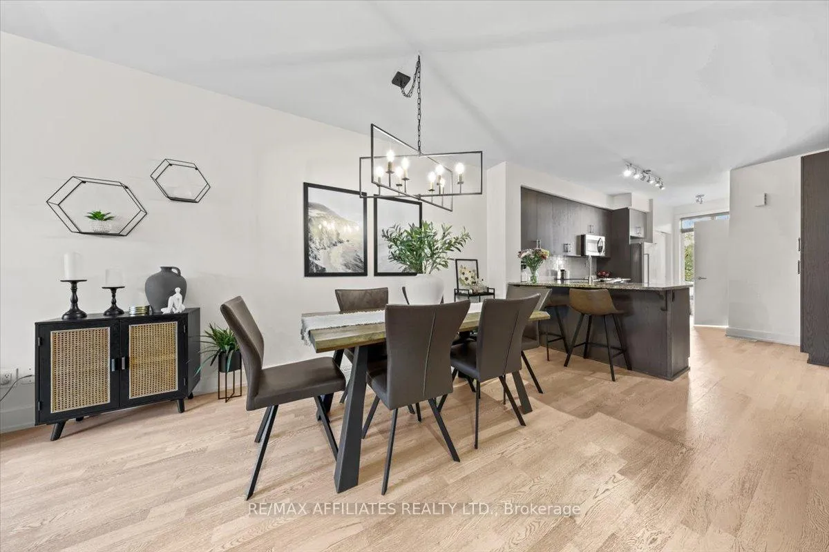 Photo 11 of Unit 3, 23 Bergeron Private, Ottawa, Chapel Hill — HOMEH