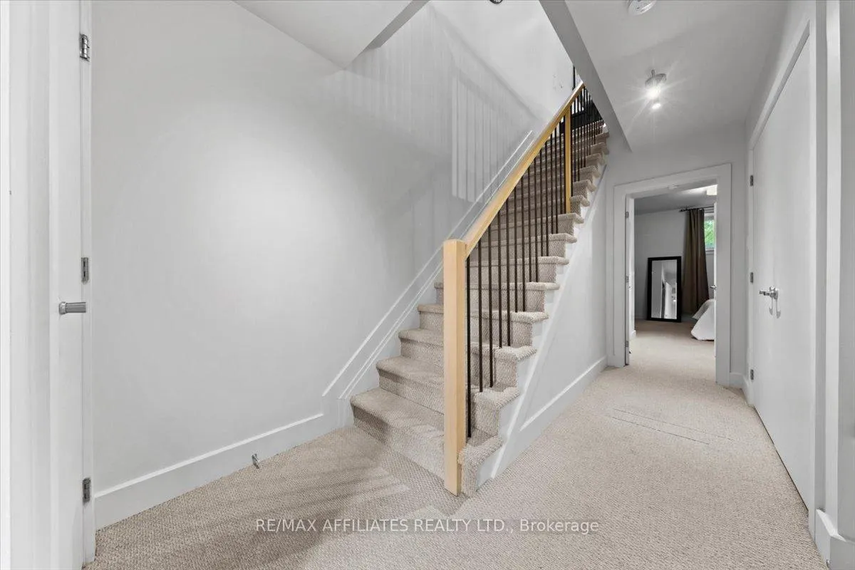 Photo 17 of Unit 3, 23 Bergeron Private, Ottawa, Chapel Hill — HOMEH