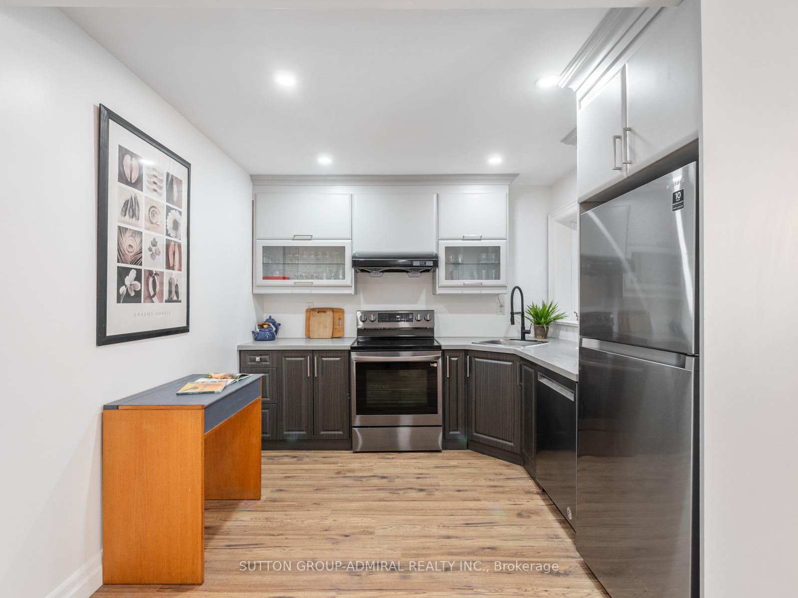 Photo 7 of 759 Eglinton Avenue E, Toronto, Leaside — HOMEH