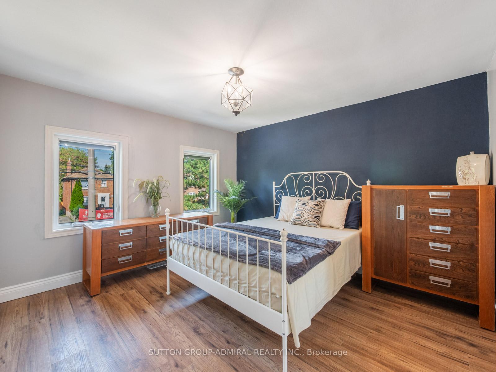 Photo 15 of 759 Eglinton Avenue E, Toronto, Leaside — HOMEH