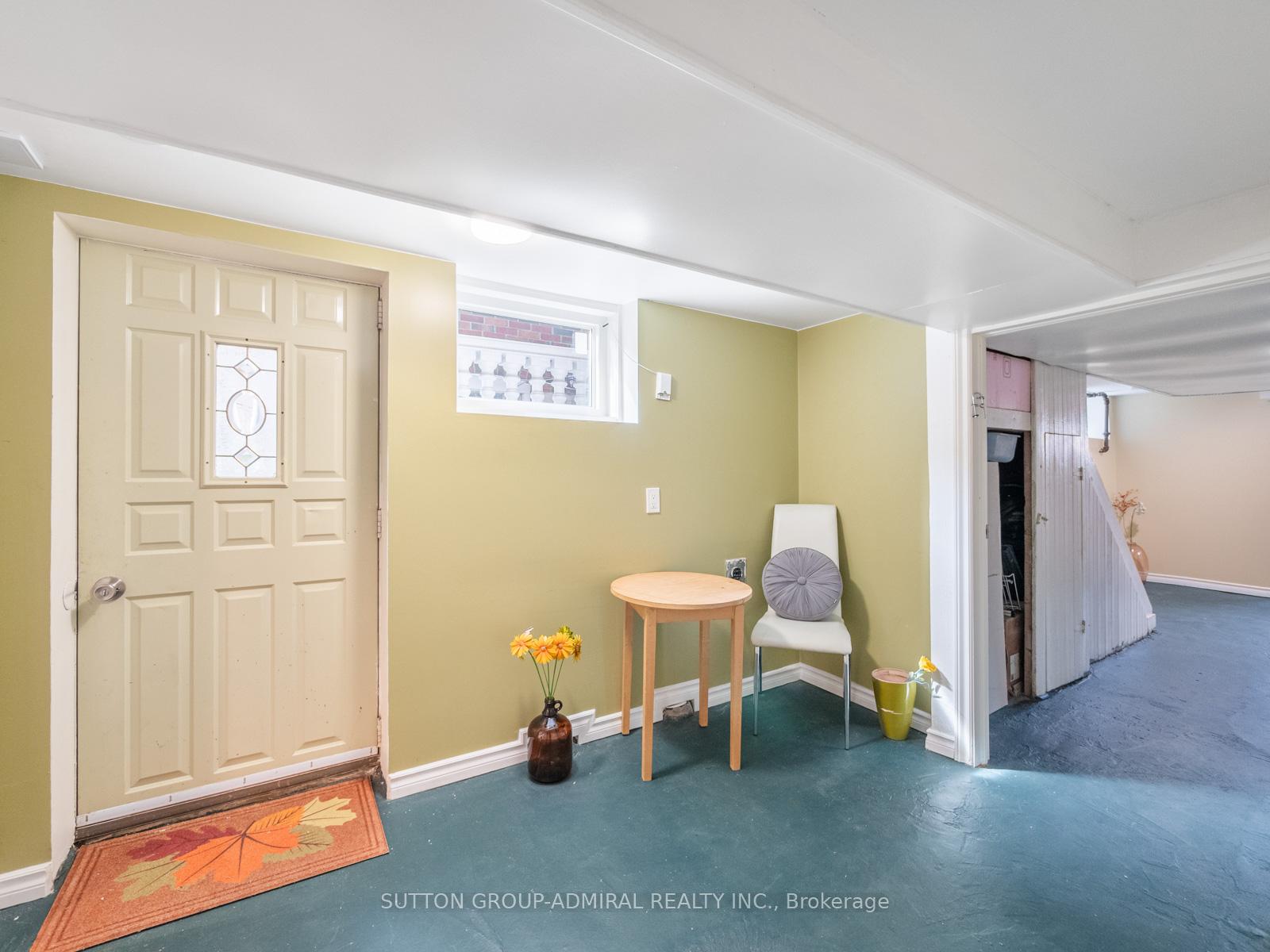 Photo 33 of 759 Eglinton Avenue E, Toronto, Leaside — HOMEH