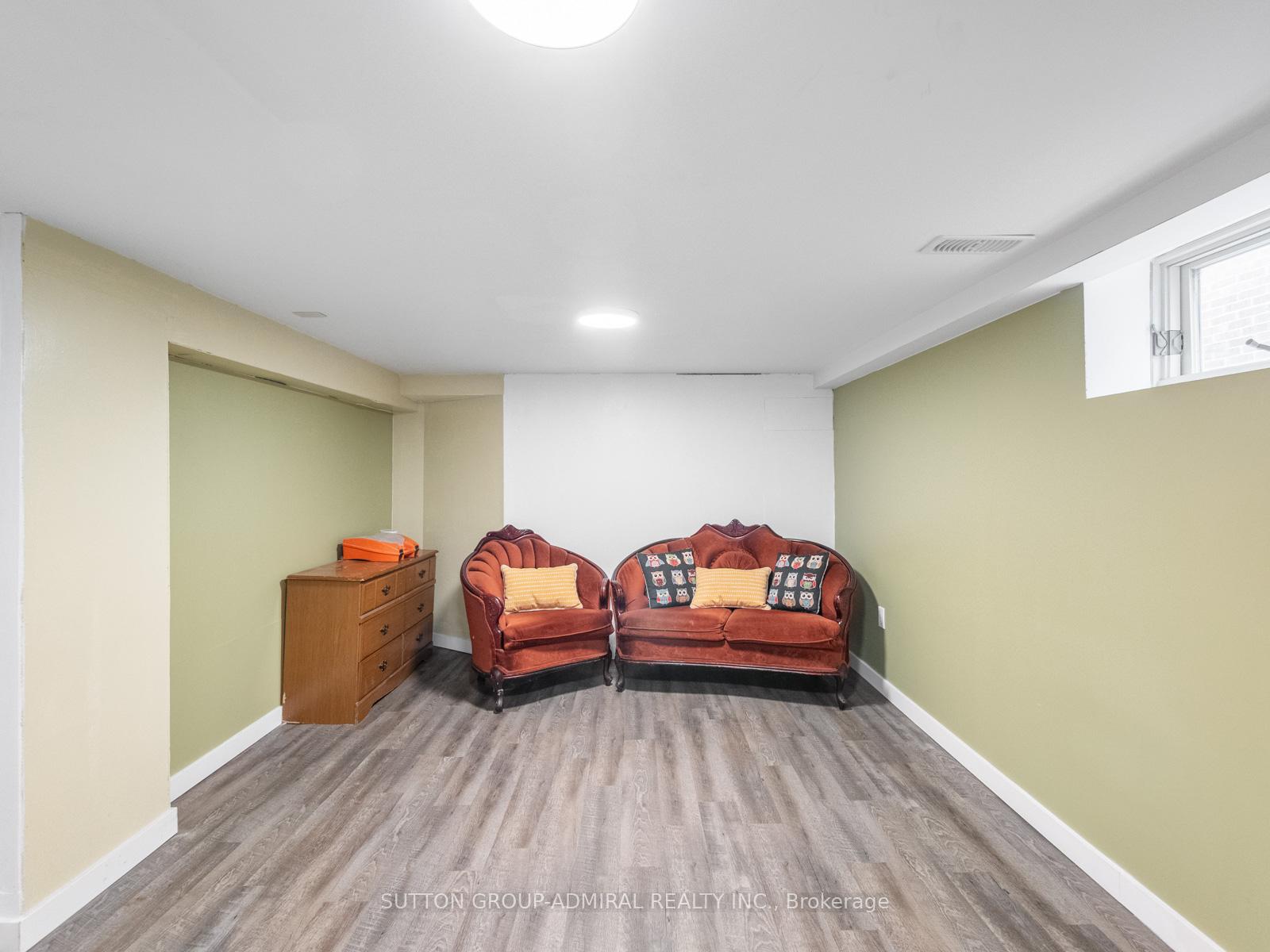 Photo 34 of 759 Eglinton Avenue E, Toronto, Leaside — HOMEH