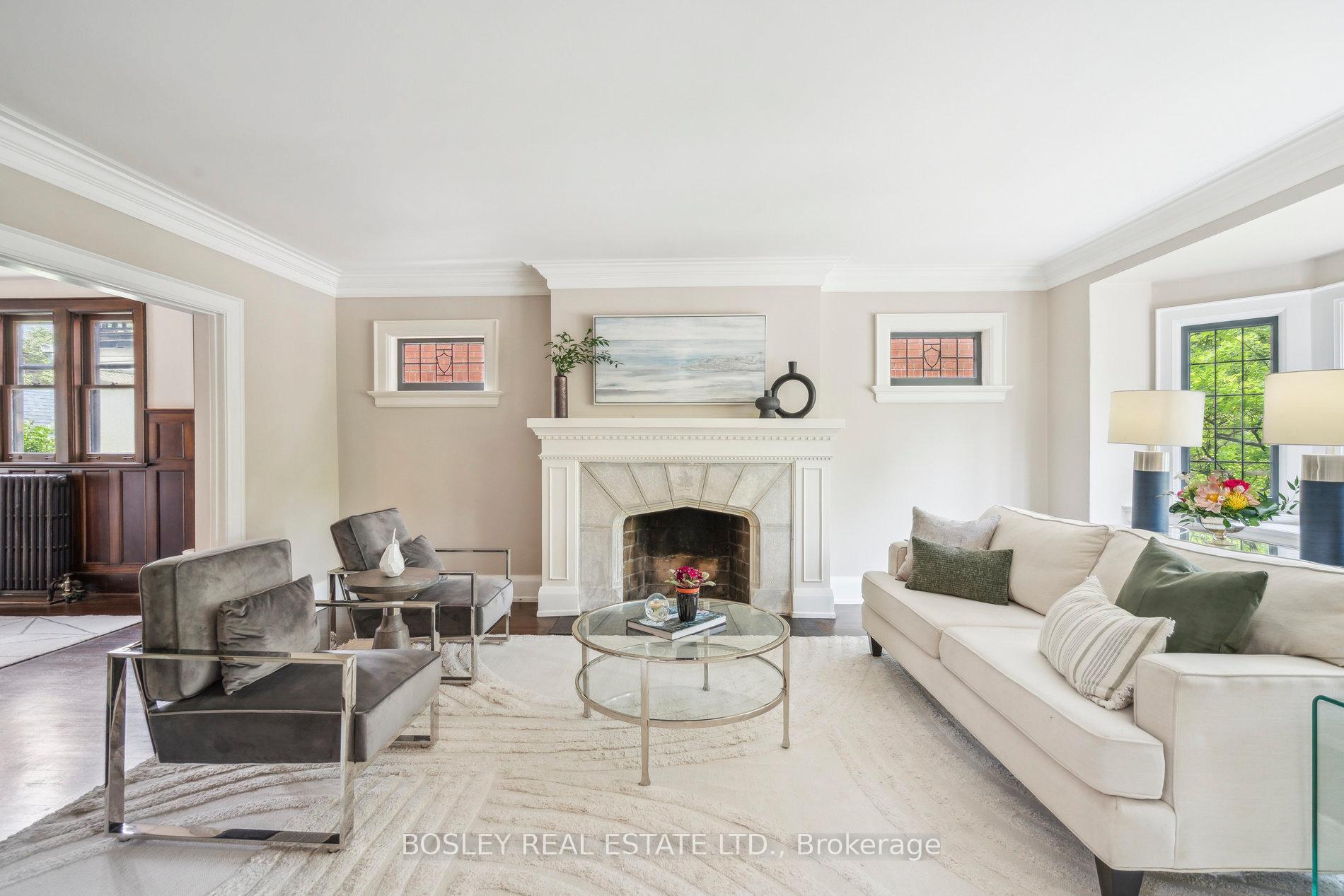 Photo 7 of 294 Douglas Drive, Toronto, Rosedale-Moore Park — HOMEH