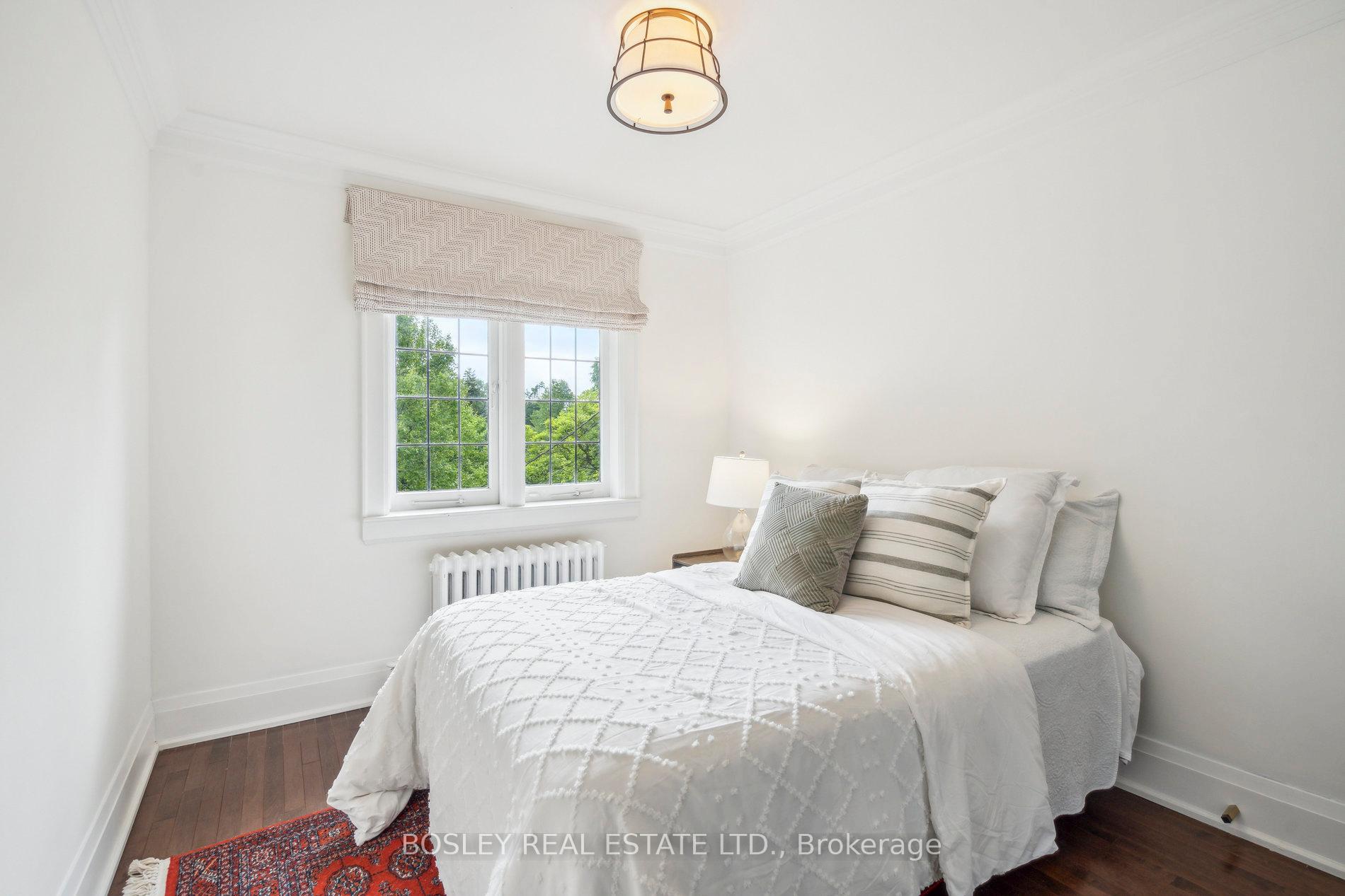 Photo 29 of 294 Douglas Drive, Toronto, Rosedale-Moore Park — HOMEH