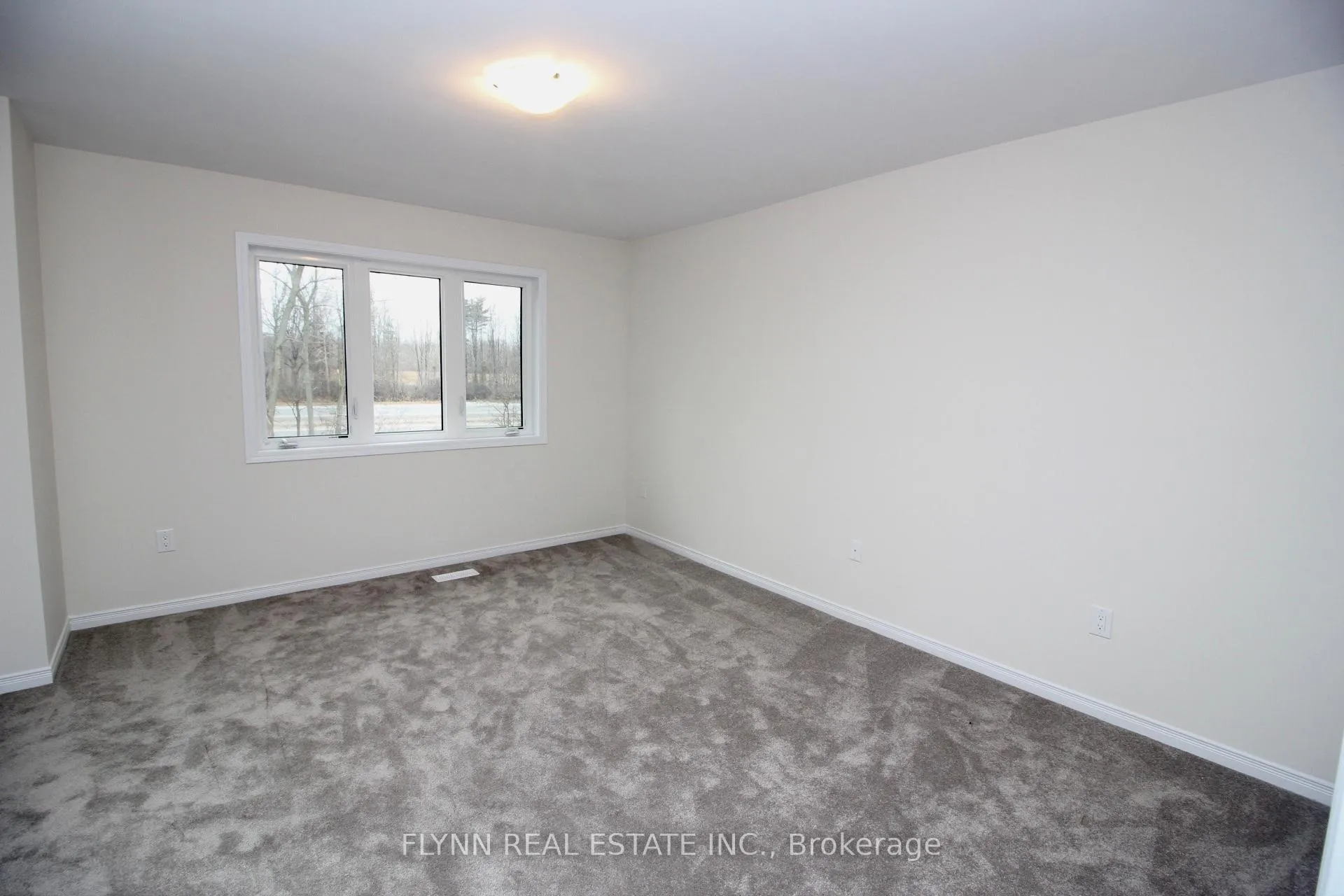 Photo 9 of 190 Esther Crescent, Thorold, Hurricane/Merrittville — HOMEH