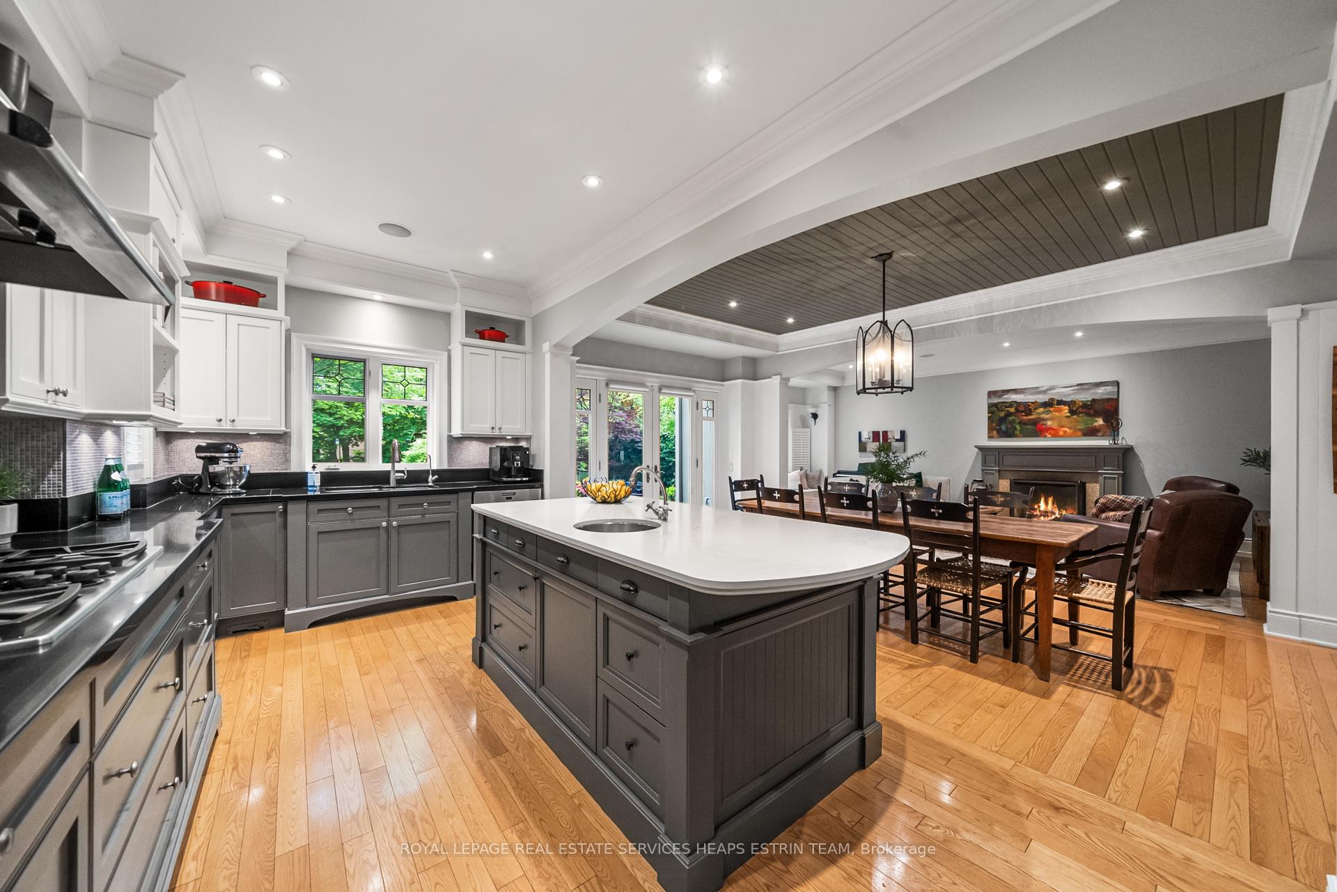 Photo 11 of 24 Heather Road, Toronto, Leaside — HOMEH