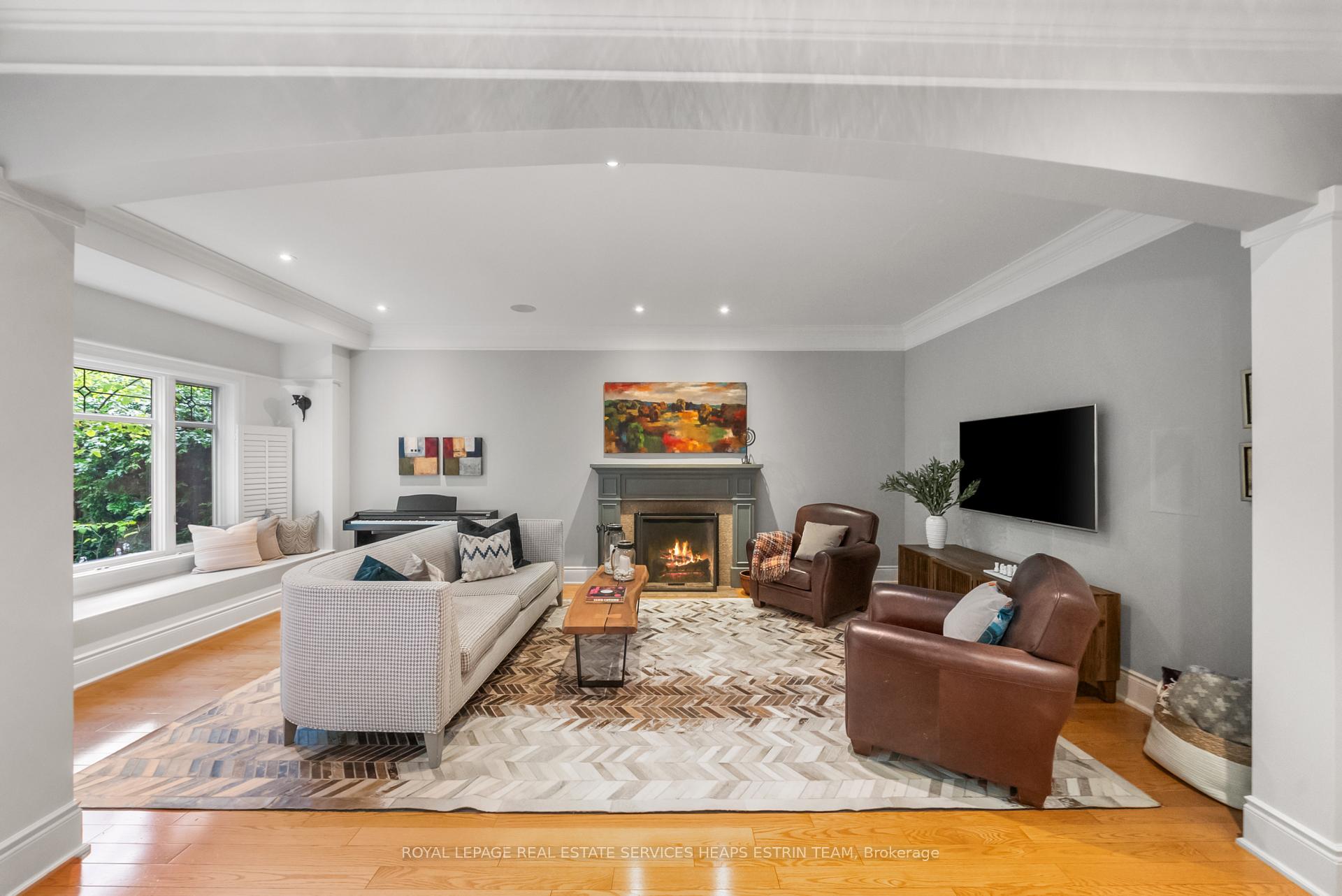 Photo 15 of 24 Heather Road, Toronto, Leaside — HOMEH