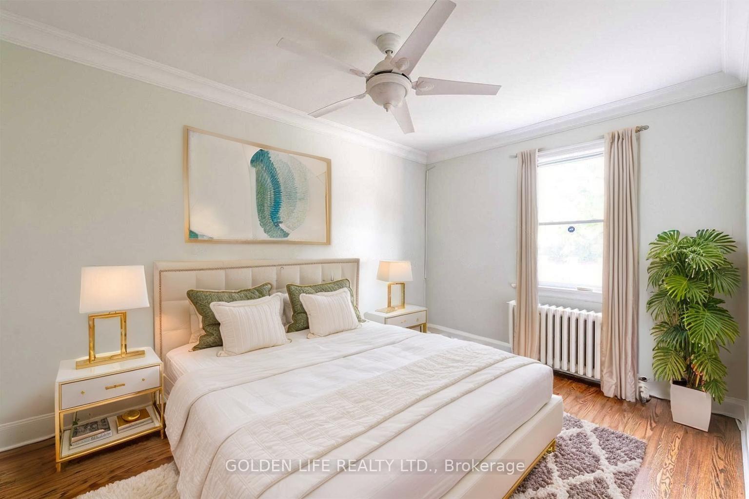 Photo 3 of 210 Donlea Drive, Toronto, Leaside — HOMEH