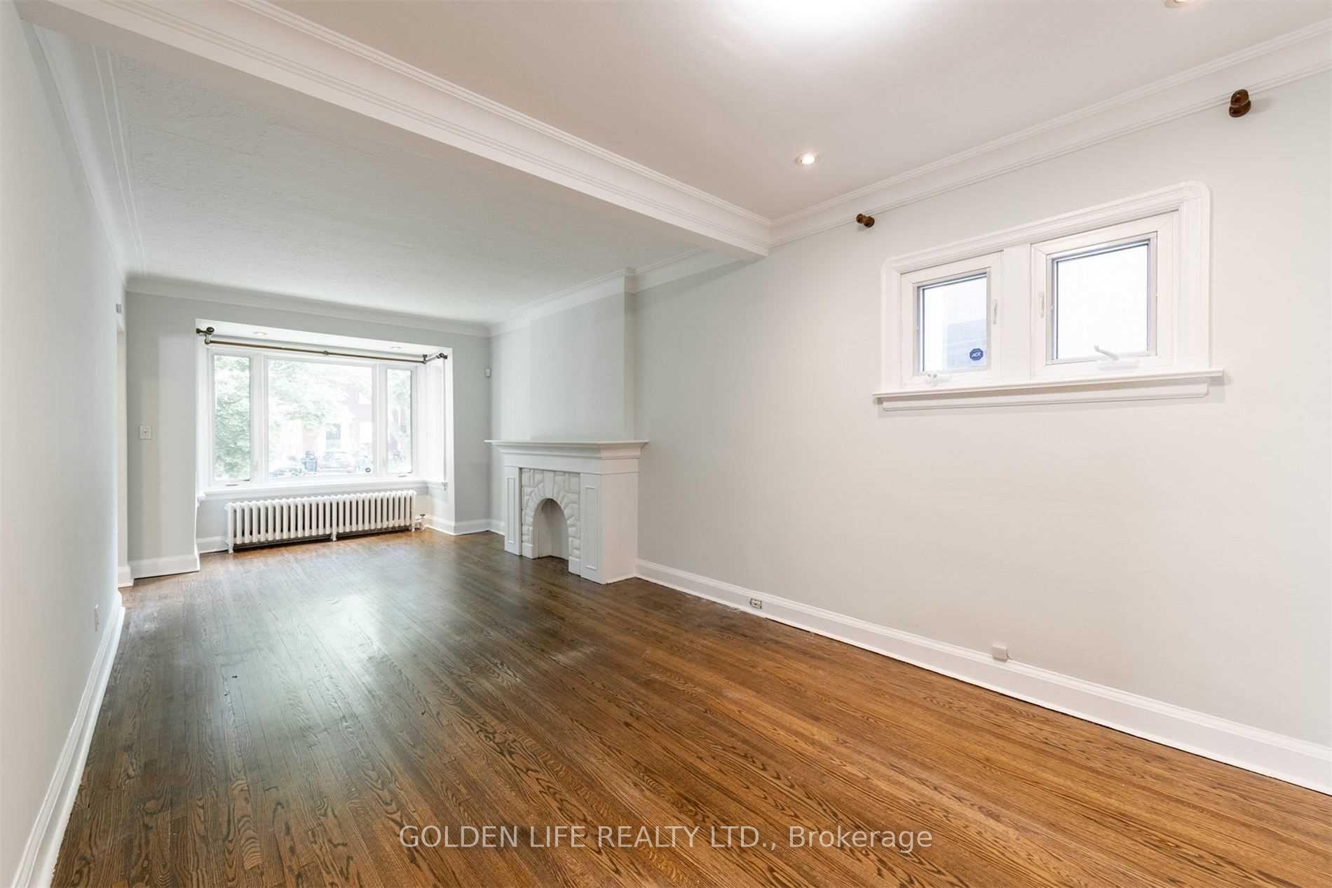 Photo 8 of 210 Donlea Drive, Toronto, Leaside — HOMEH
