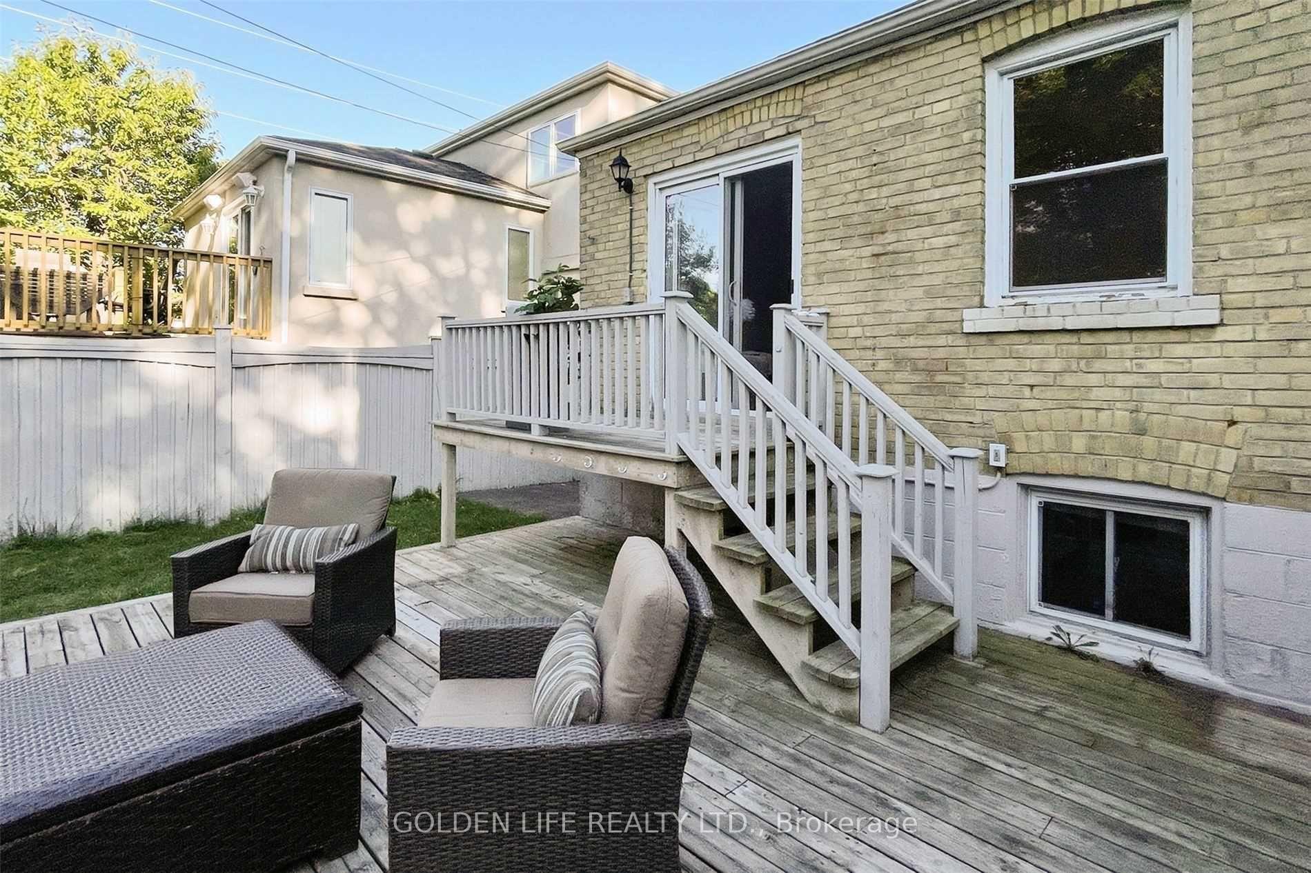 Photo 27 of 210 Donlea Drive, Toronto, Leaside — HOMEH