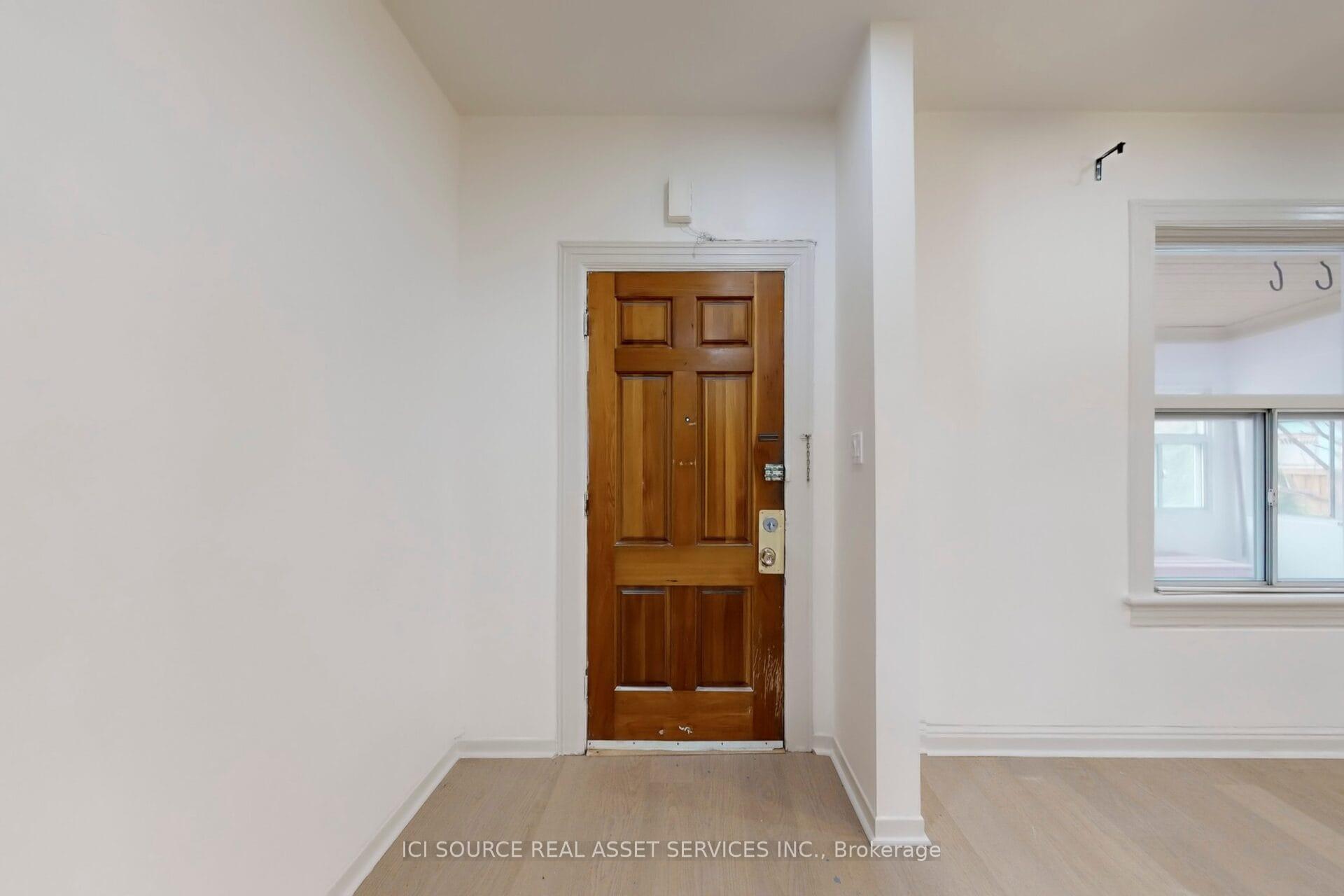 Photo 8 of Unit Upper, 463 Pape Avenue, Toronto, Blake-Jones — HOMEH