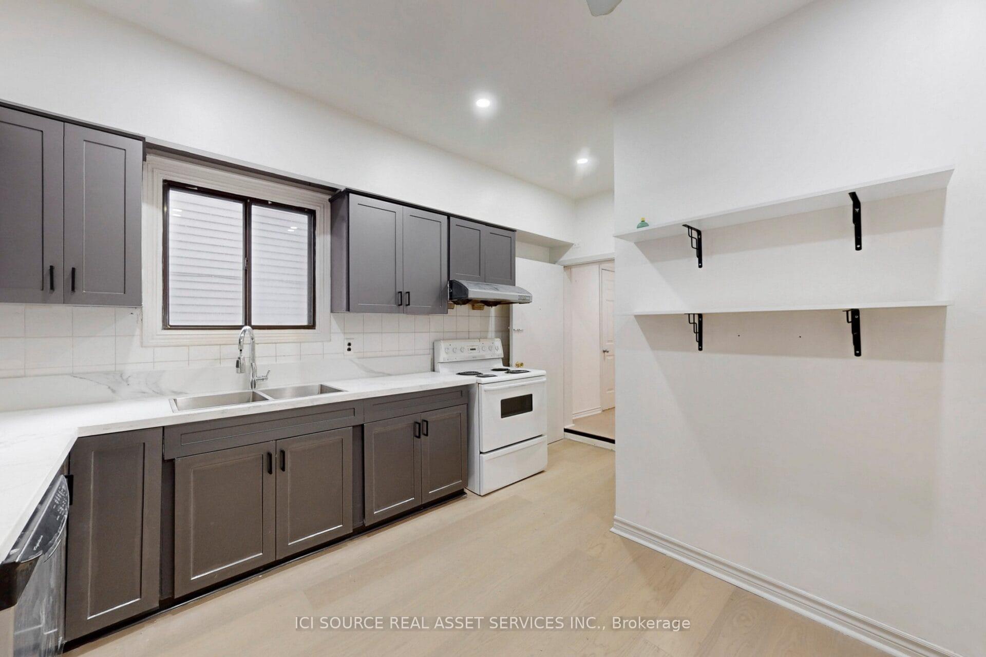 Photo 15 of Unit Upper, 463 Pape Avenue, Toronto, Blake-Jones — HOMEH