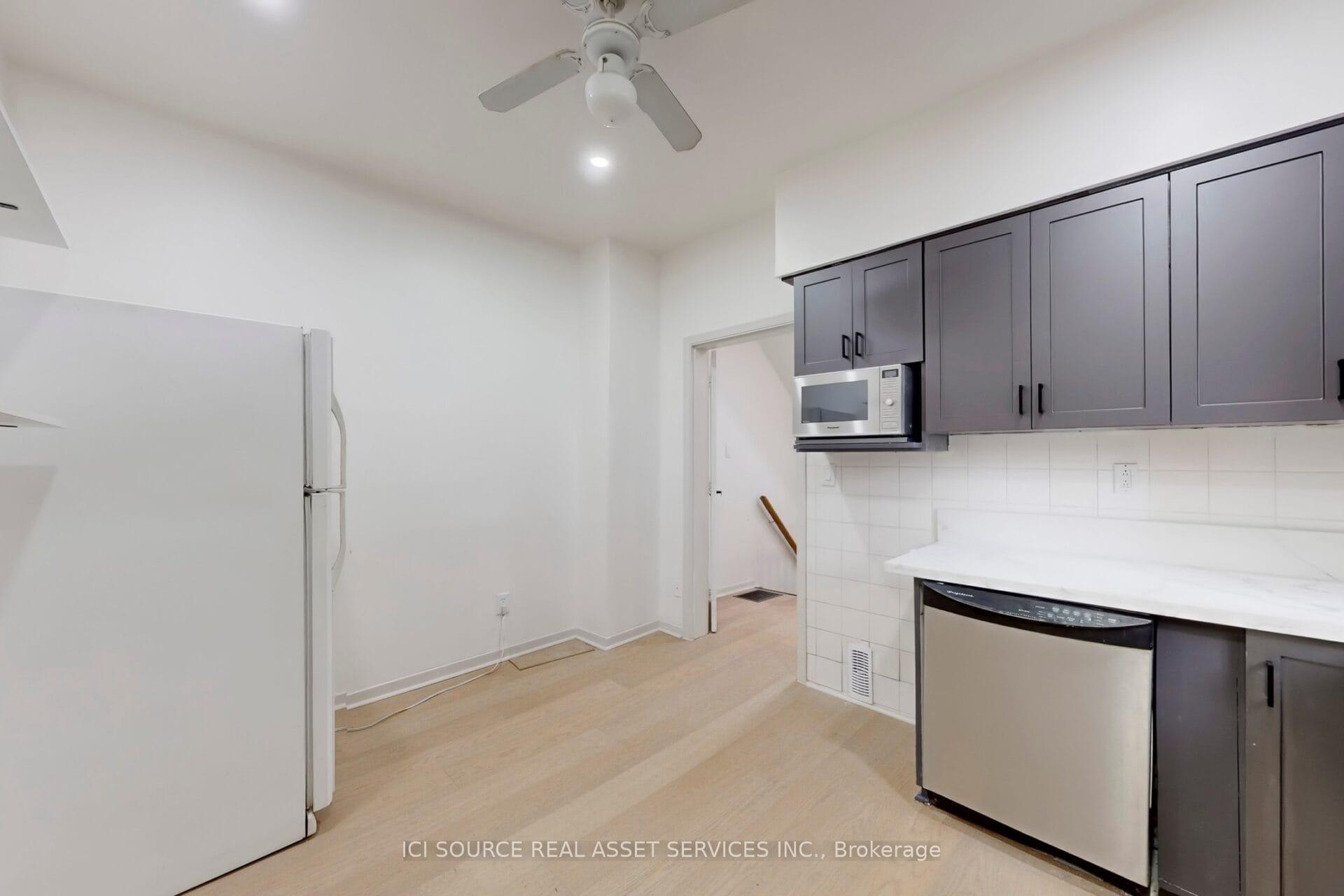 Photo 17 of Unit Upper, 463 Pape Avenue, Toronto, Blake-Jones — HOMEH