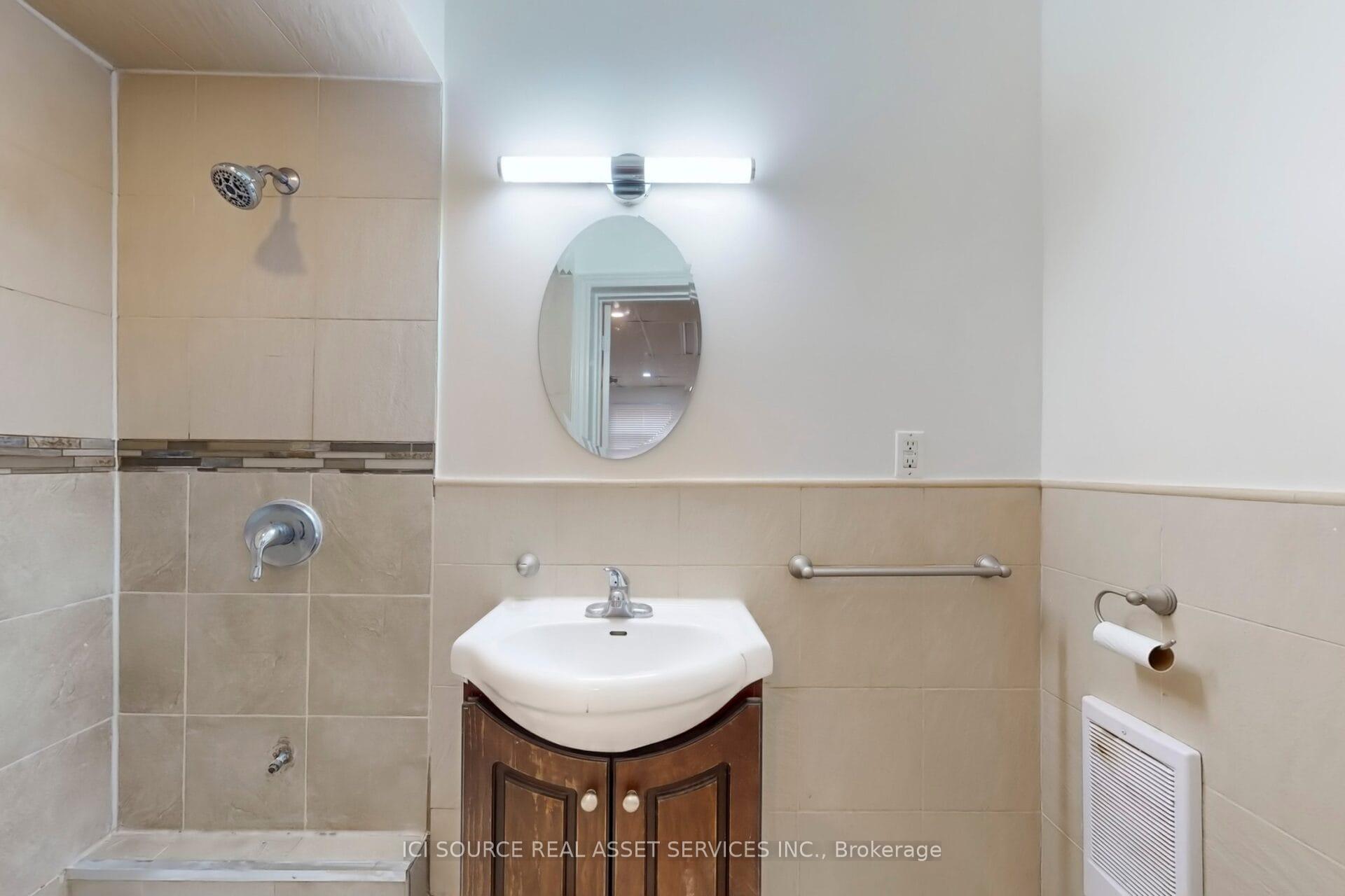 Photo 22 of Unit Upper, 463 Pape Avenue, Toronto, Blake-Jones — HOMEH