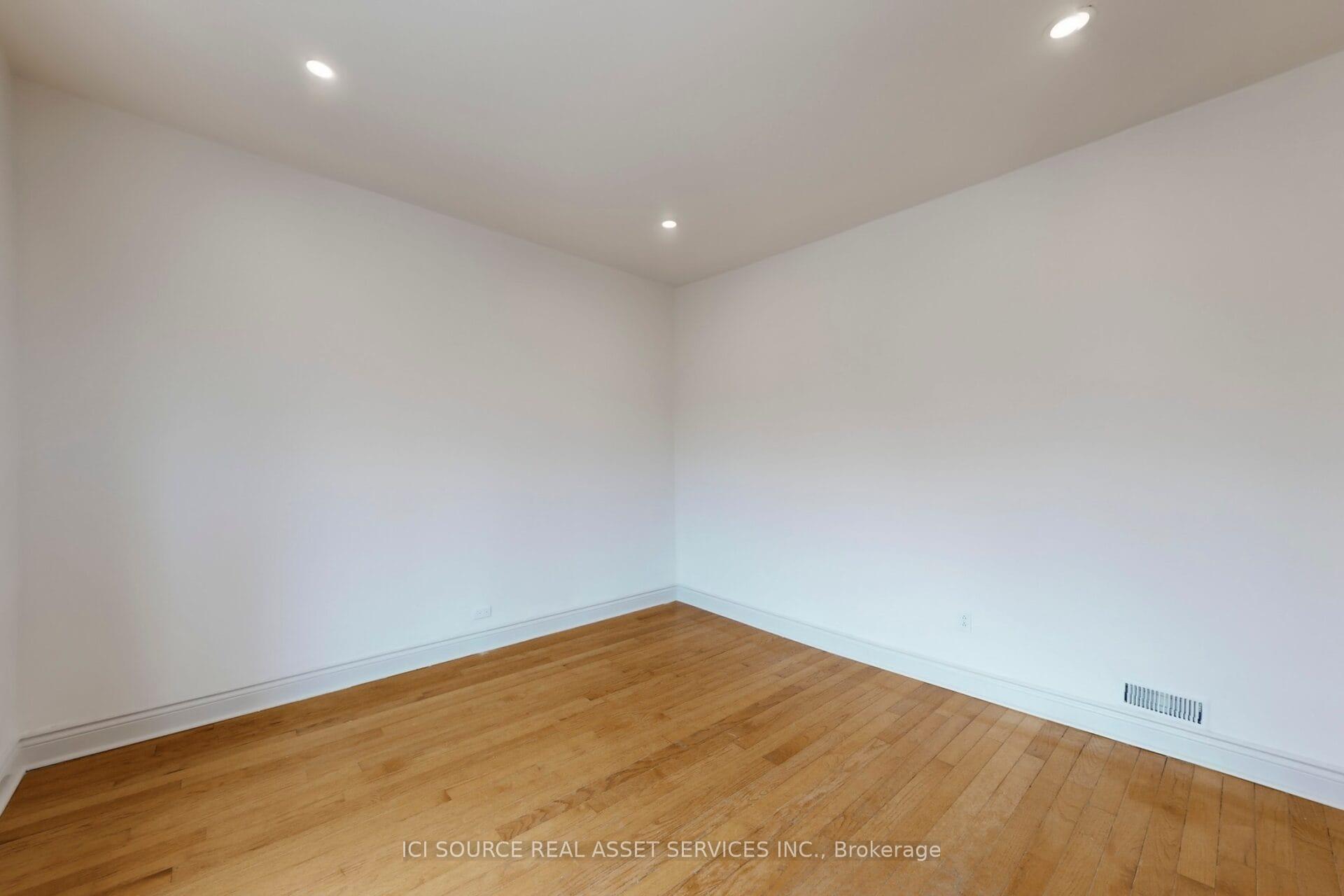 Photo 28 of Unit Upper, 463 Pape Avenue, Toronto, Blake-Jones — HOMEH