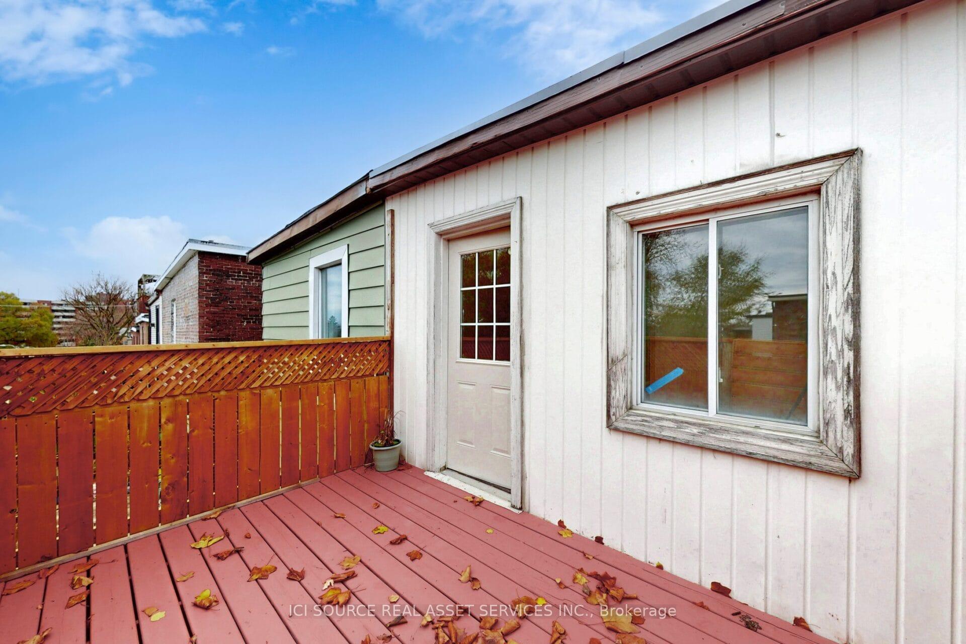 Photo 36 of Unit Upper, 463 Pape Avenue, Toronto, Blake-Jones — HOMEH
