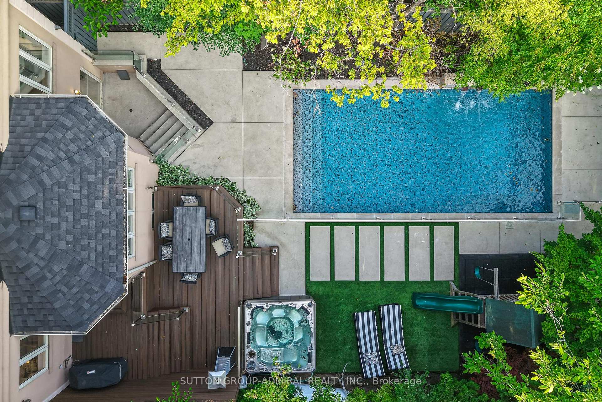 Photo 2 of 453 Glengrove Avenue W, Toronto, Forest Hill North — HOMEH