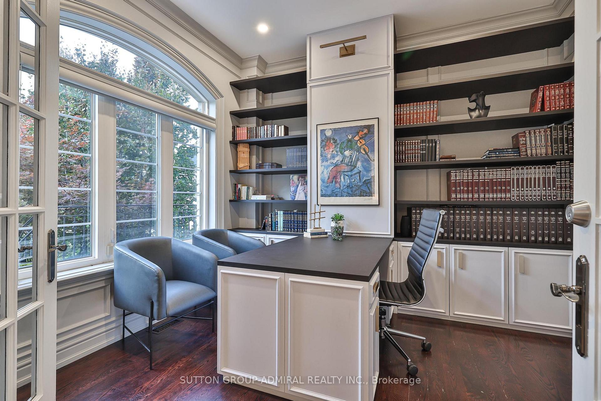 Photo 5 of 453 Glengrove Avenue W, Toronto, Forest Hill North — HOMEH