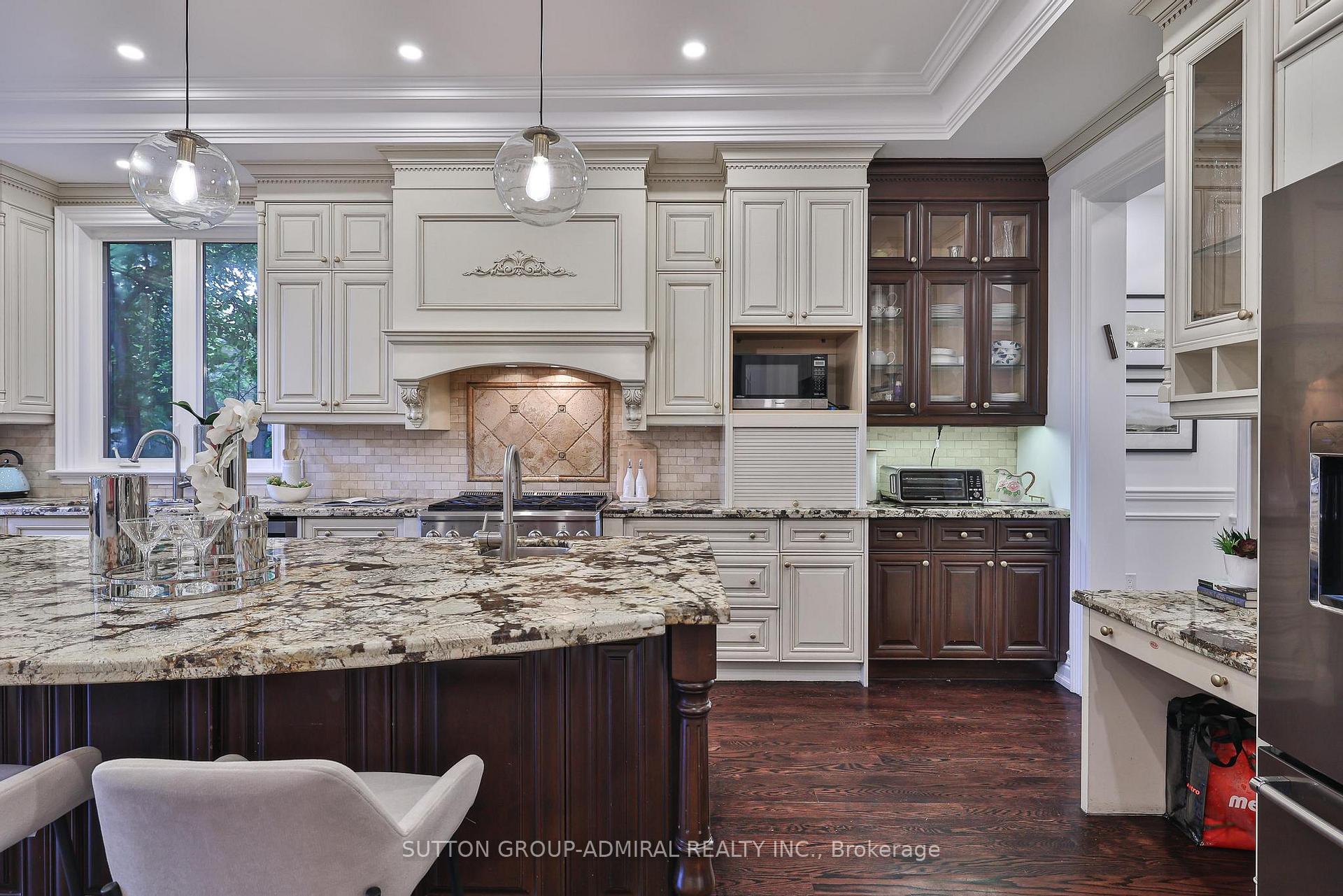 Photo 20 of 453 Glengrove Avenue W, Toronto, Forest Hill North — HOMEH