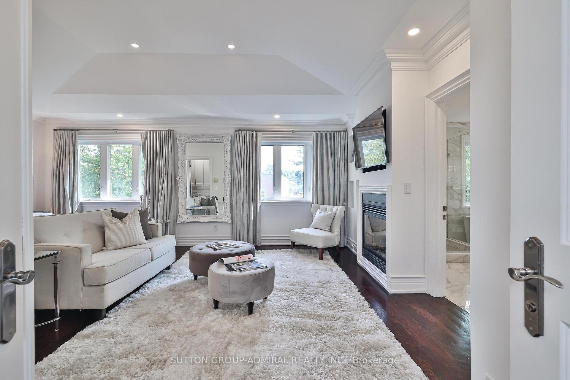 Photo 24 of 453 Glengrove Avenue W, Toronto, Forest Hill North — HOMEH