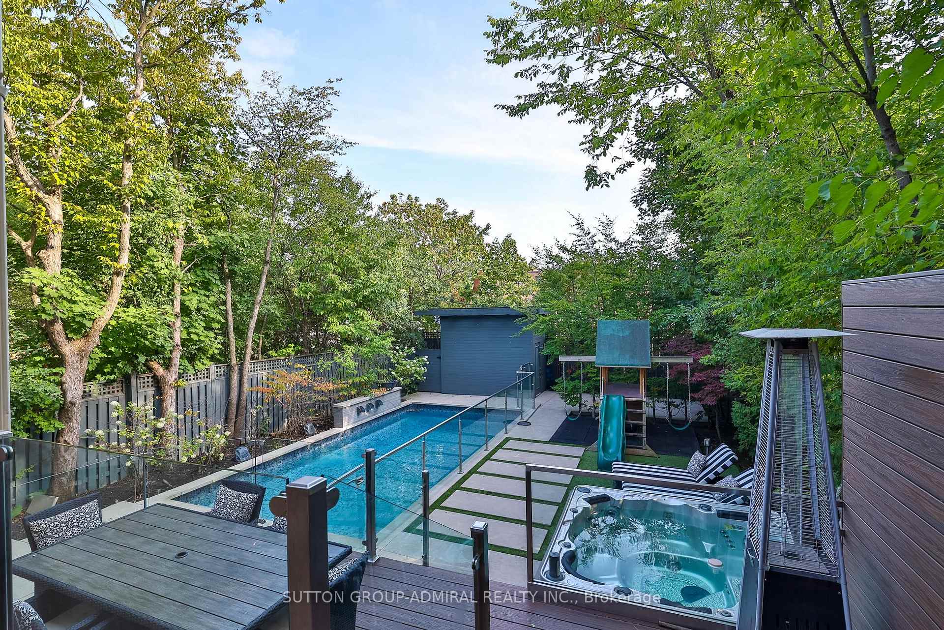 Photo 40 of 453 Glengrove Avenue W, Toronto, Forest Hill North — HOMEH