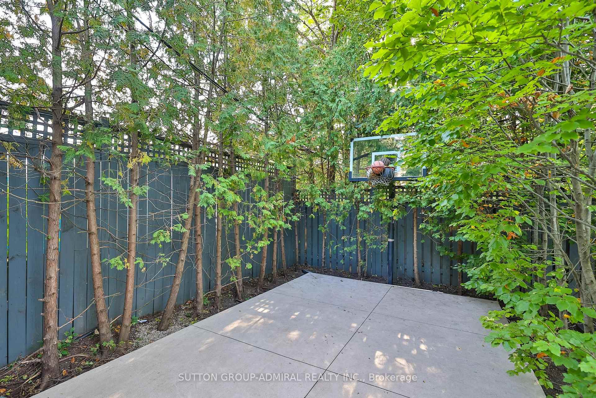 Photo 43 of 453 Glengrove Avenue W, Toronto, Forest Hill North — HOMEH