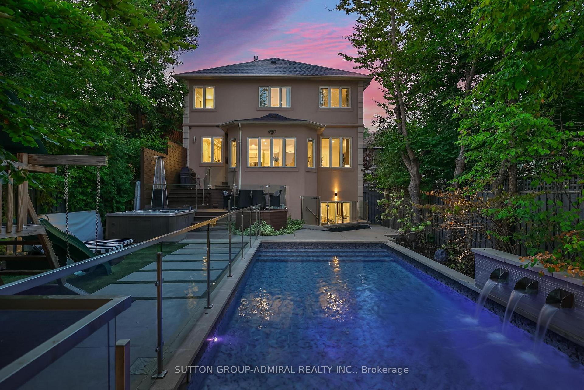Photo 47 of 453 Glengrove Avenue W, Toronto, Forest Hill North — HOMEH