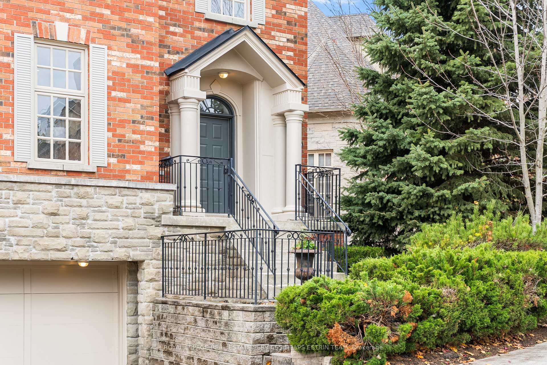 Photo 2 of 46 True Davidson Drive, Toronto, Leaside — HOMEH