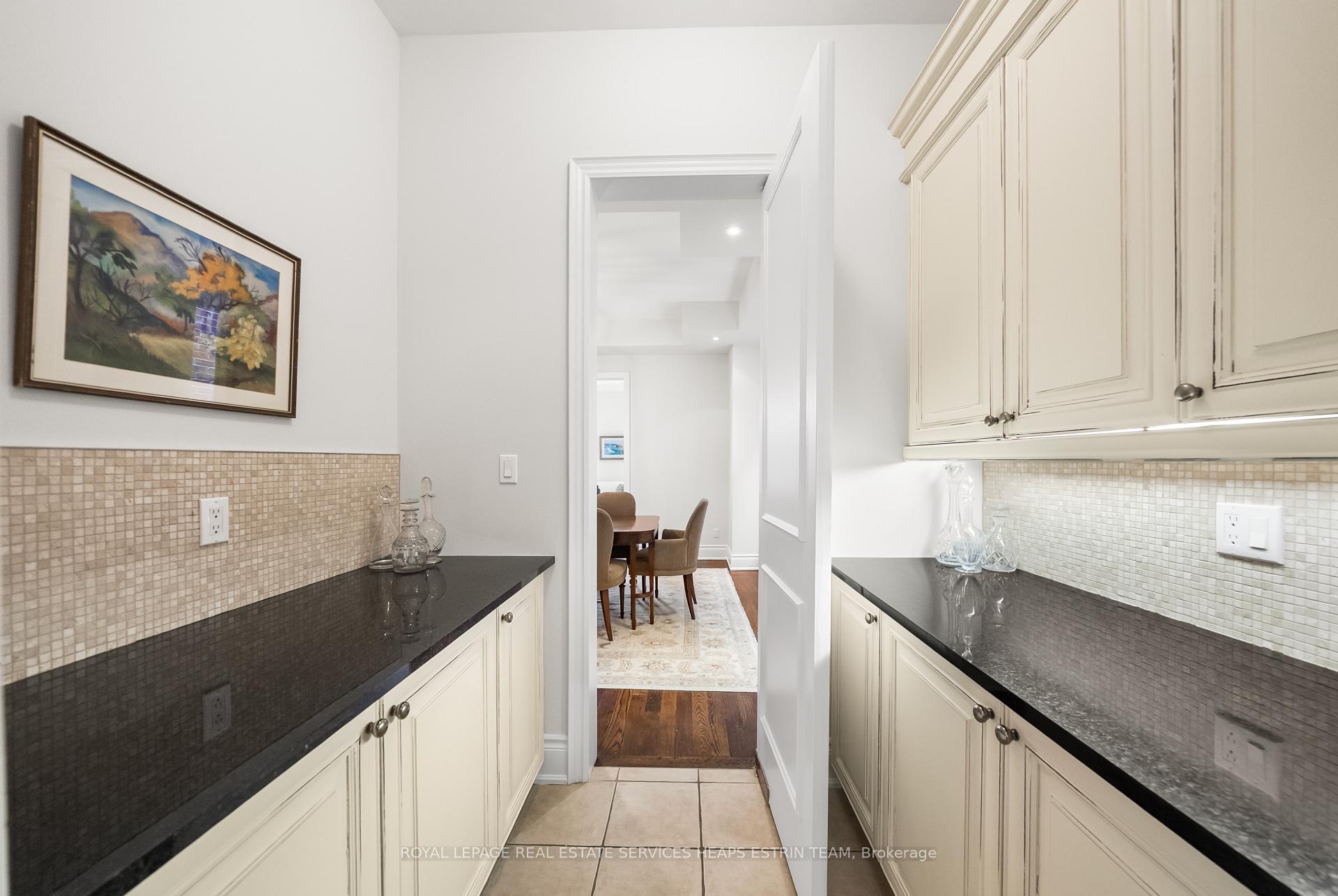 Photo 9 of 46 True Davidson Drive, Toronto, Leaside — HOMEH