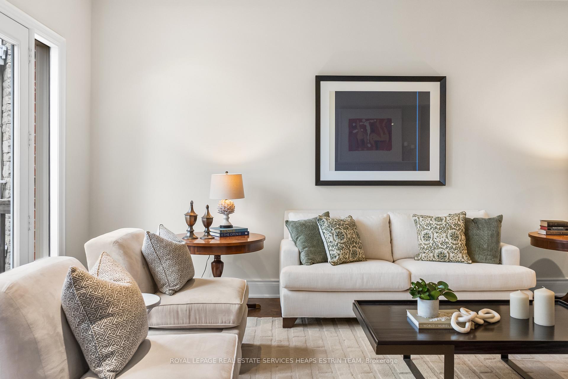 Photo 17 of 46 True Davidson Drive, Toronto, Leaside — HOMEH
