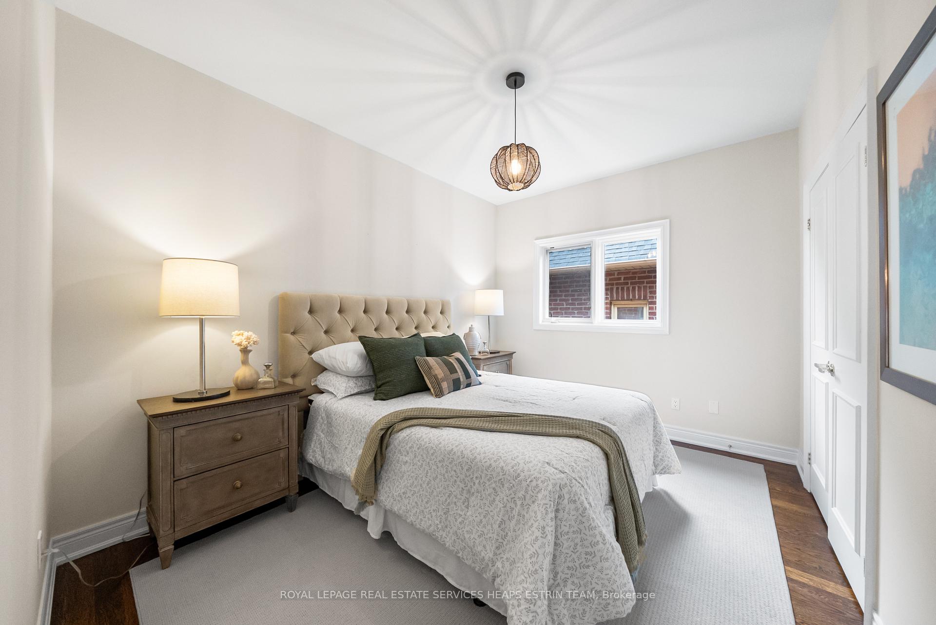 Photo 23 of 46 True Davidson Drive, Toronto, Leaside — HOMEH