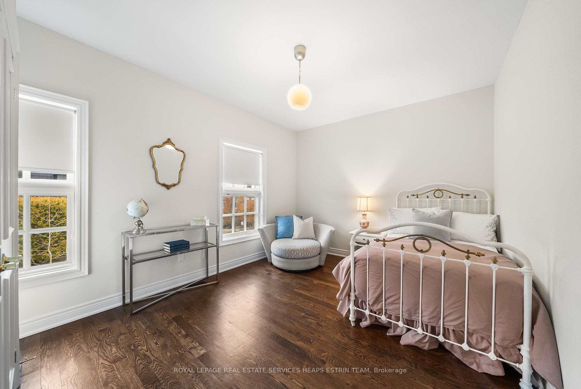 Photo 25 of 46 True Davidson Drive, Toronto, Leaside — HOMEH