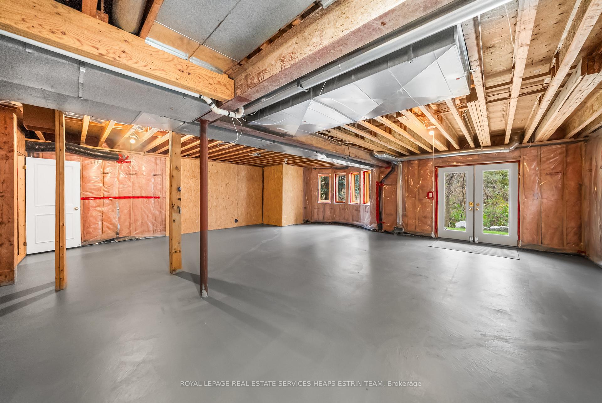 Photo 33 of 46 True Davidson Drive, Toronto, Leaside — HOMEH