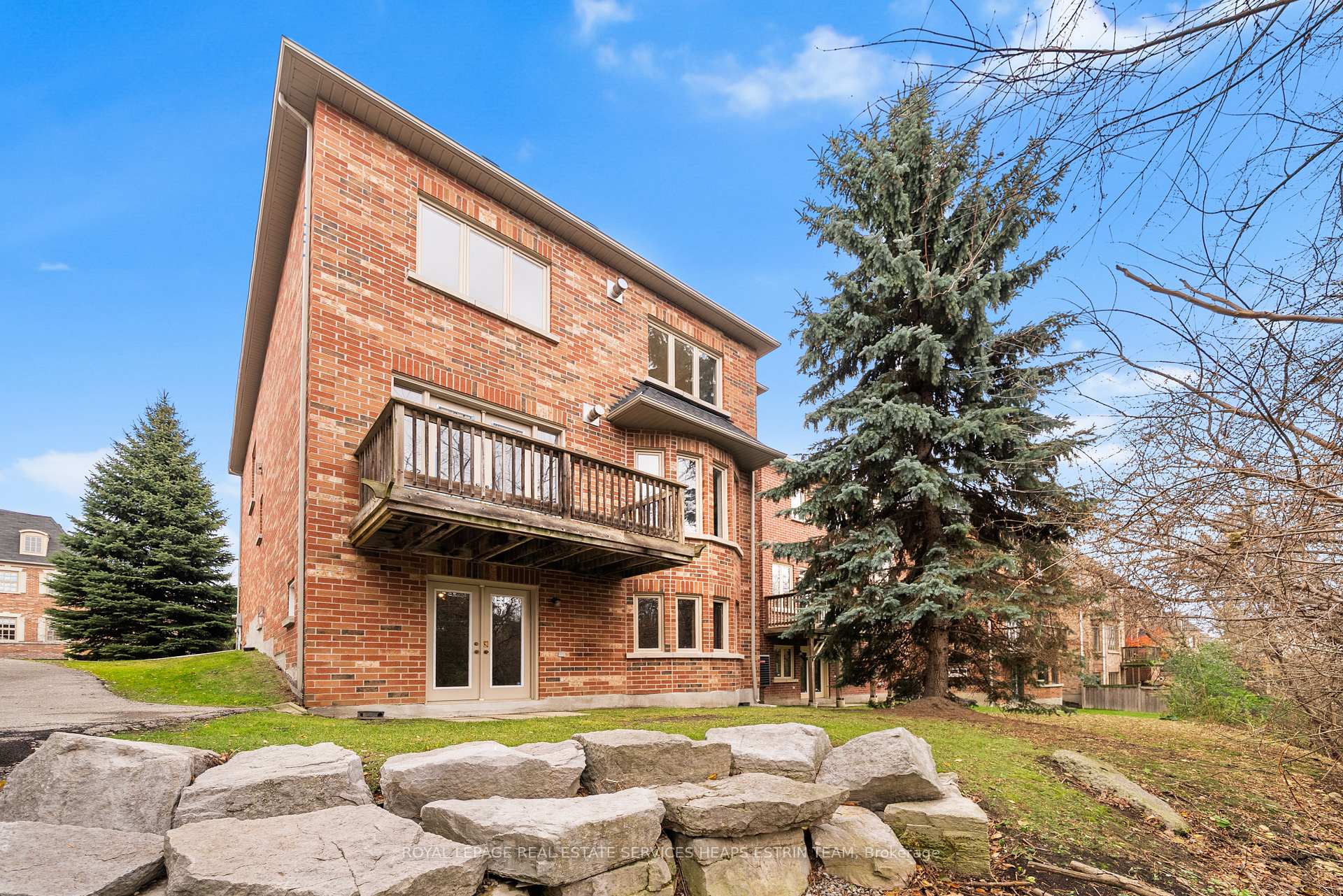 Photo 35 of 46 True Davidson Drive, Toronto, Leaside — HOMEH