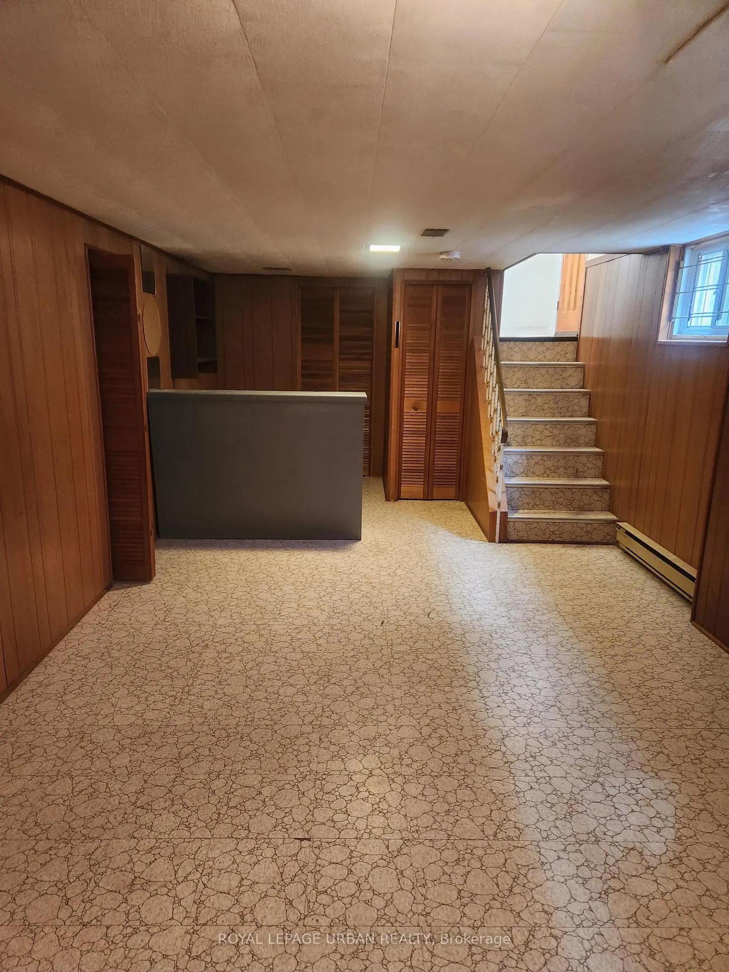 Photo 14 of 304 Linsmore Crescent, Toronto, East York — HOMEH