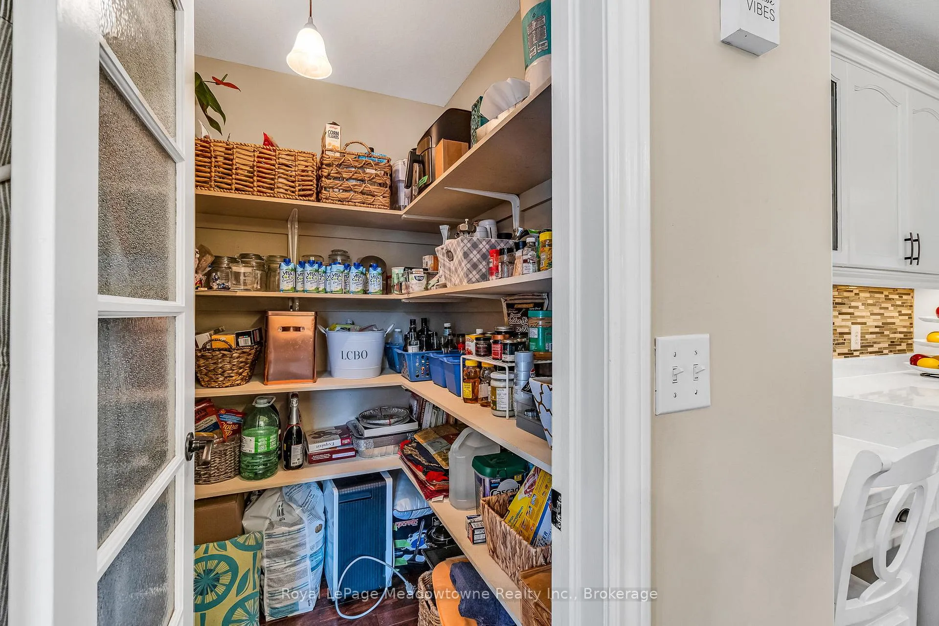 Photo 17 of 14 Atto Drive, Guelph, Victoria North — HOMEH