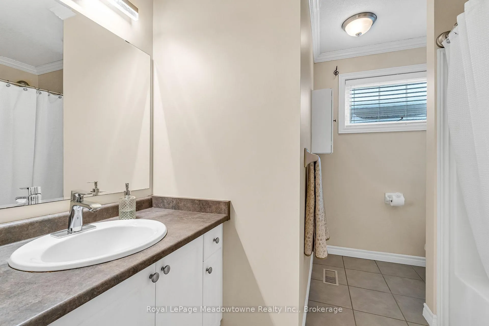 Photo 27 of 14 Atto Drive, Guelph, Victoria North — HOMEH