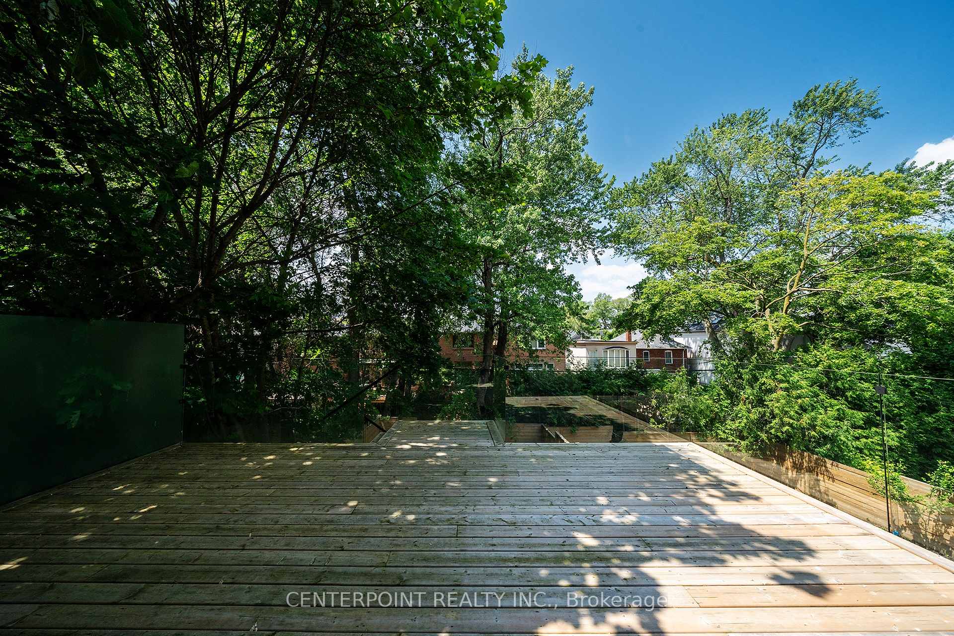 Photo 18 of 30 Gilgorm Road, Toronto, Forest Hill North — HOMEH