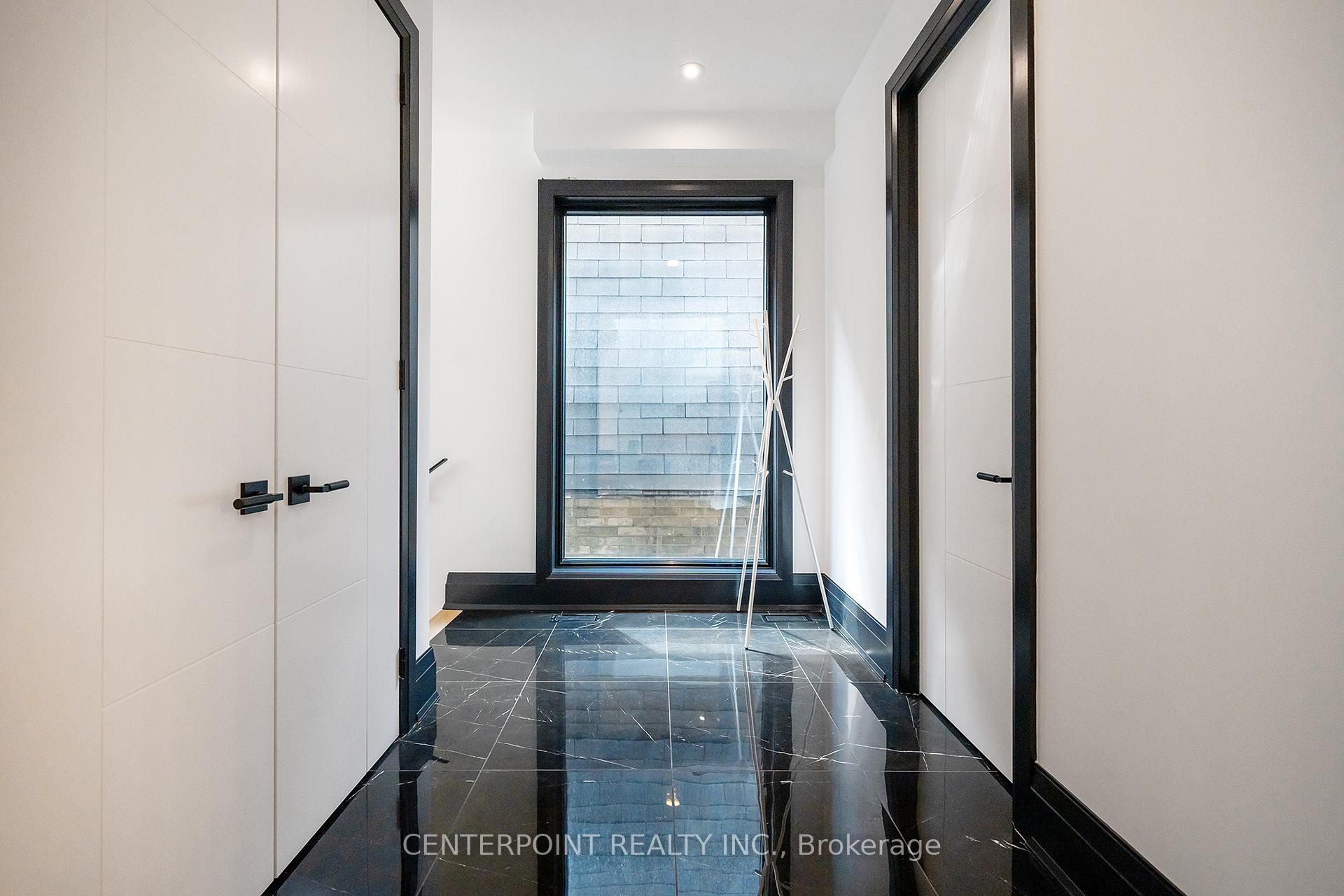 Photo 21 of 30 Gilgorm Road, Toronto, Forest Hill North — HOMEH